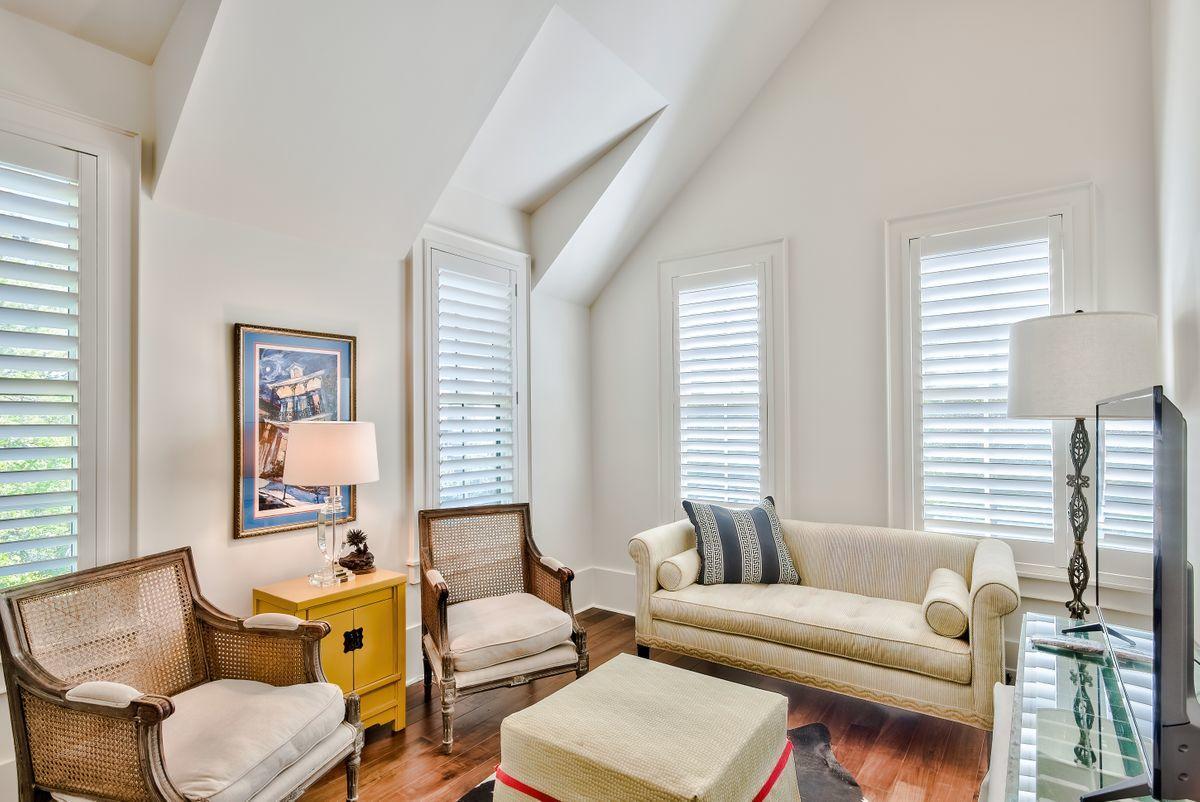 DRAPER LAKE COASTAL VILLAGE - Residential