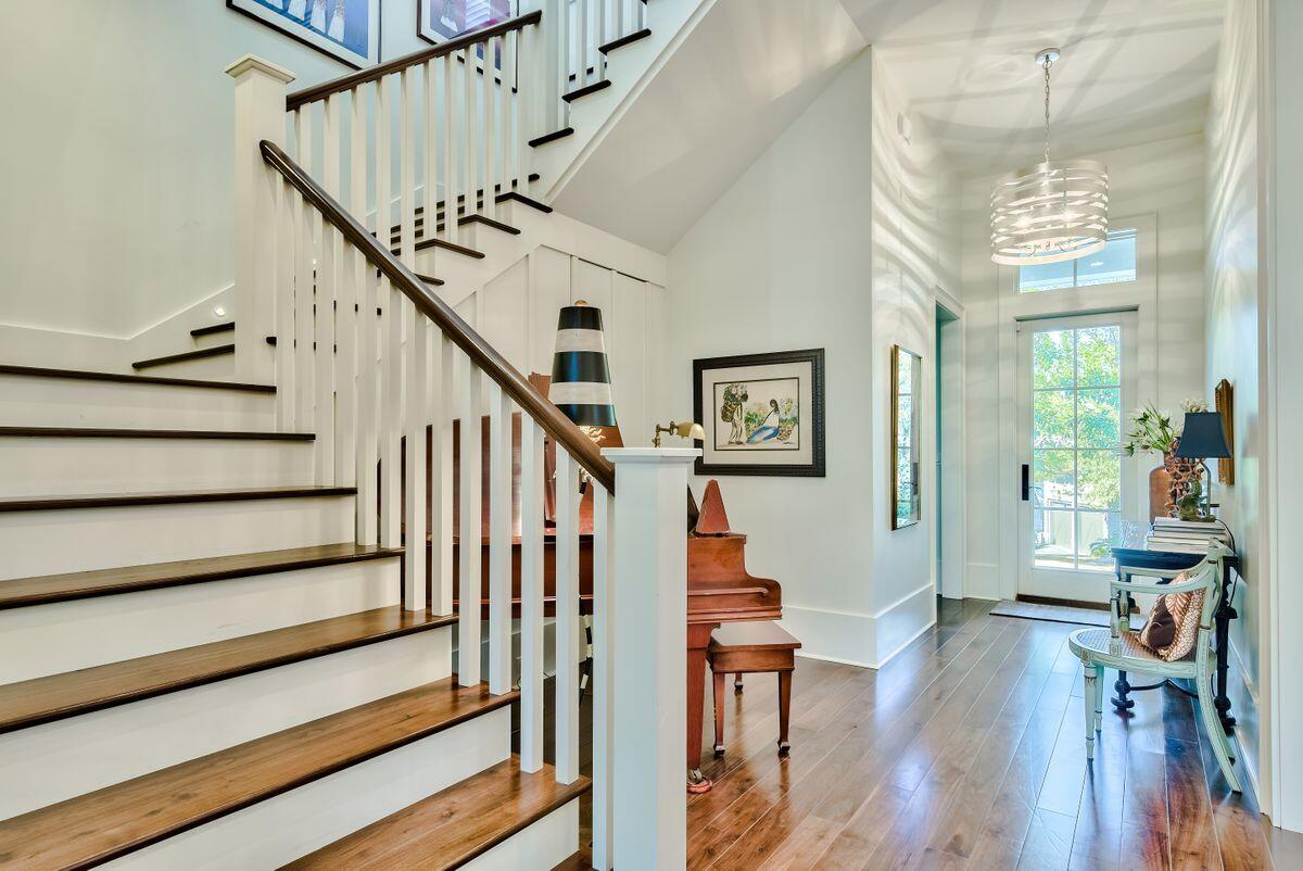 DRAPER LAKE COASTAL VILLAGE - Residential