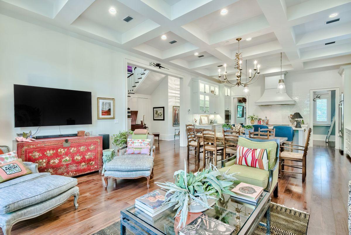DRAPER LAKE COASTAL VILLAGE - Residential