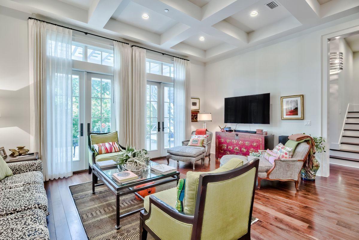 DRAPER LAKE COASTAL VILLAGE - Residential