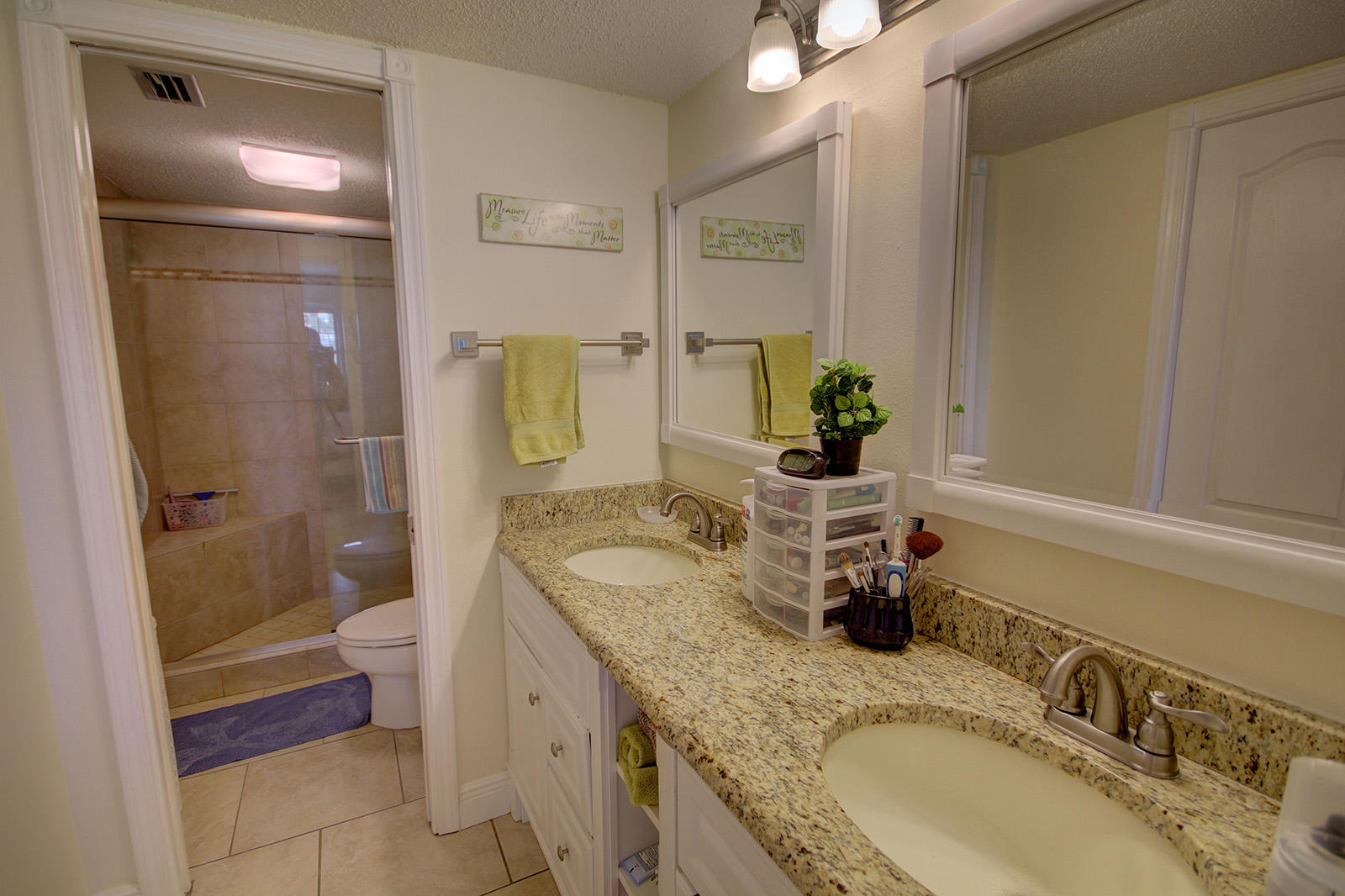 EL MATADOR CONDO - Residential