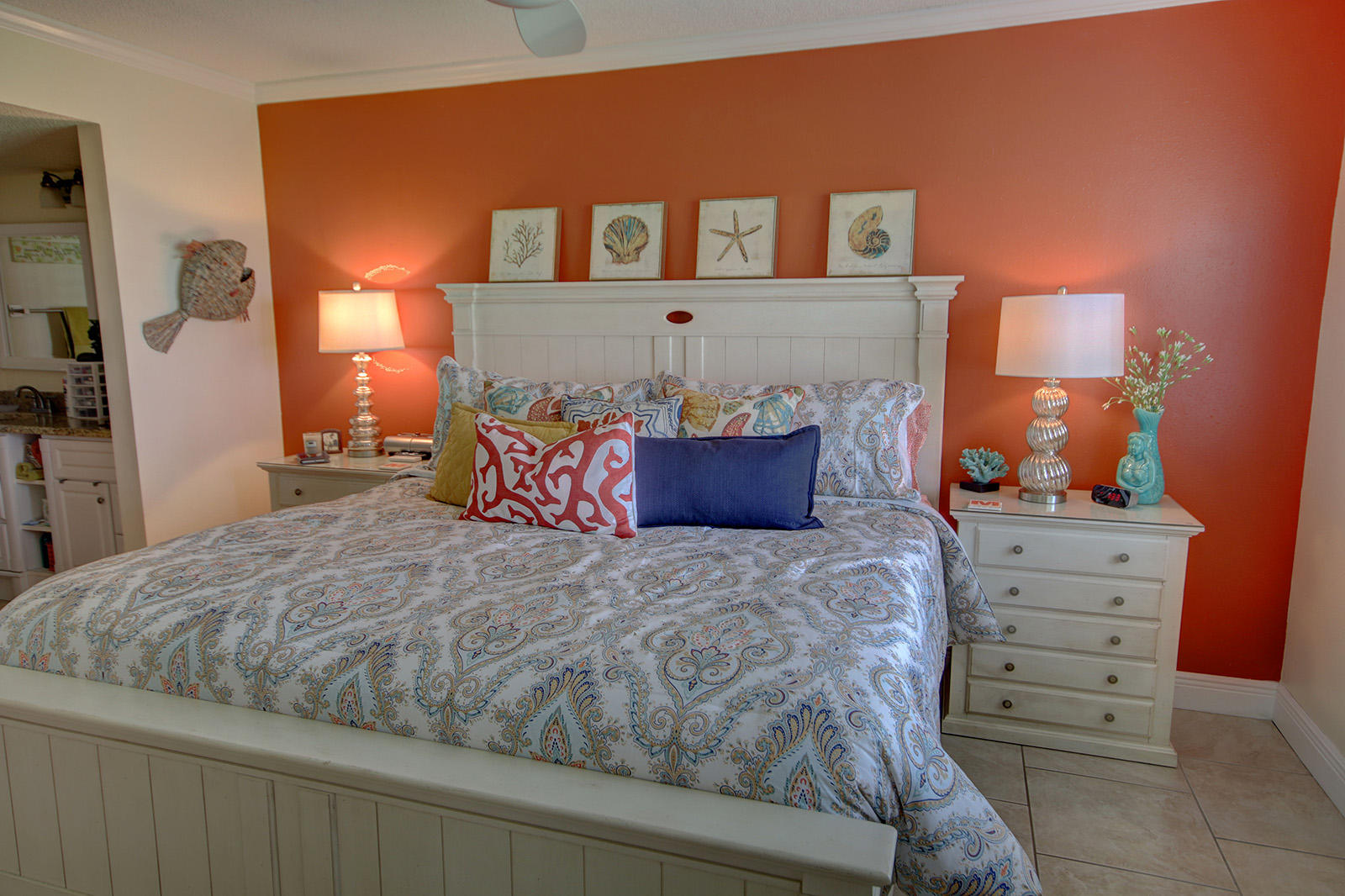 EL MATADOR CONDO - Residential