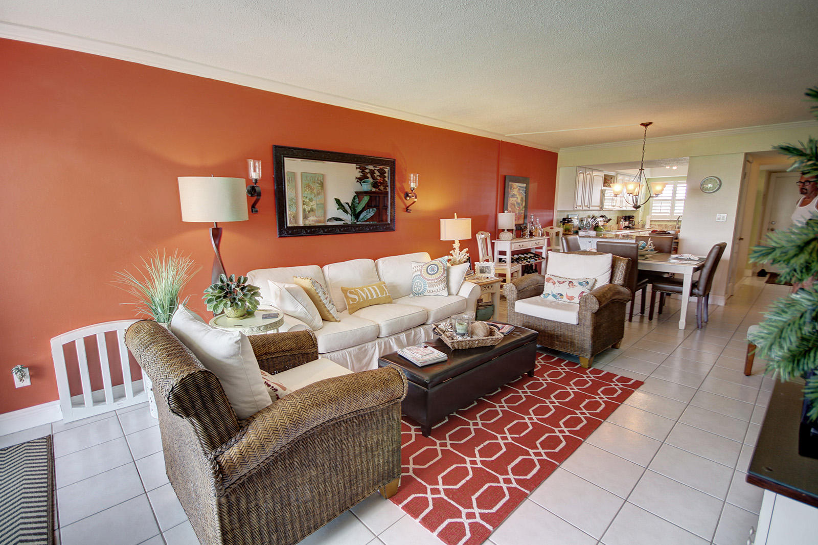 EL MATADOR CONDO - Residential