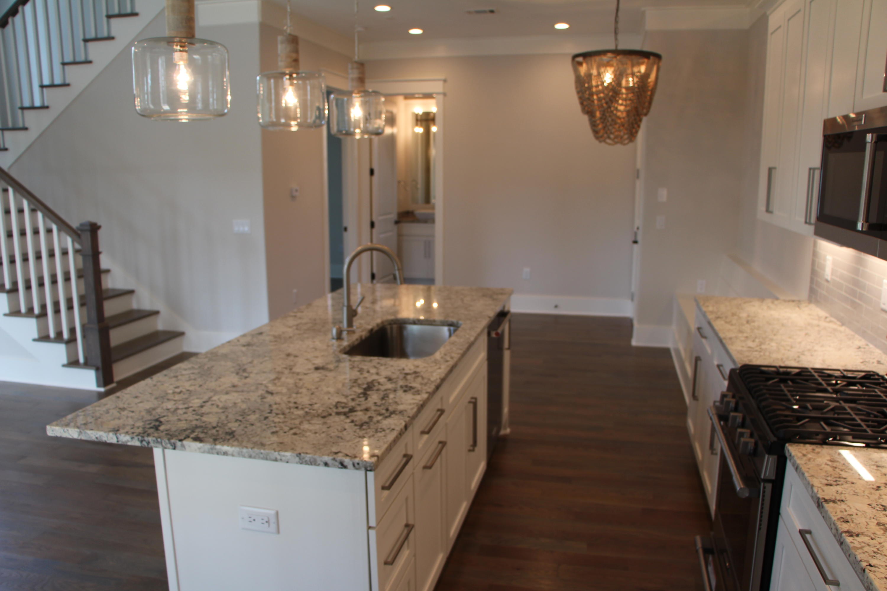 LAKESIDE AT BLUE MOUNTAIN BEACH - Residential