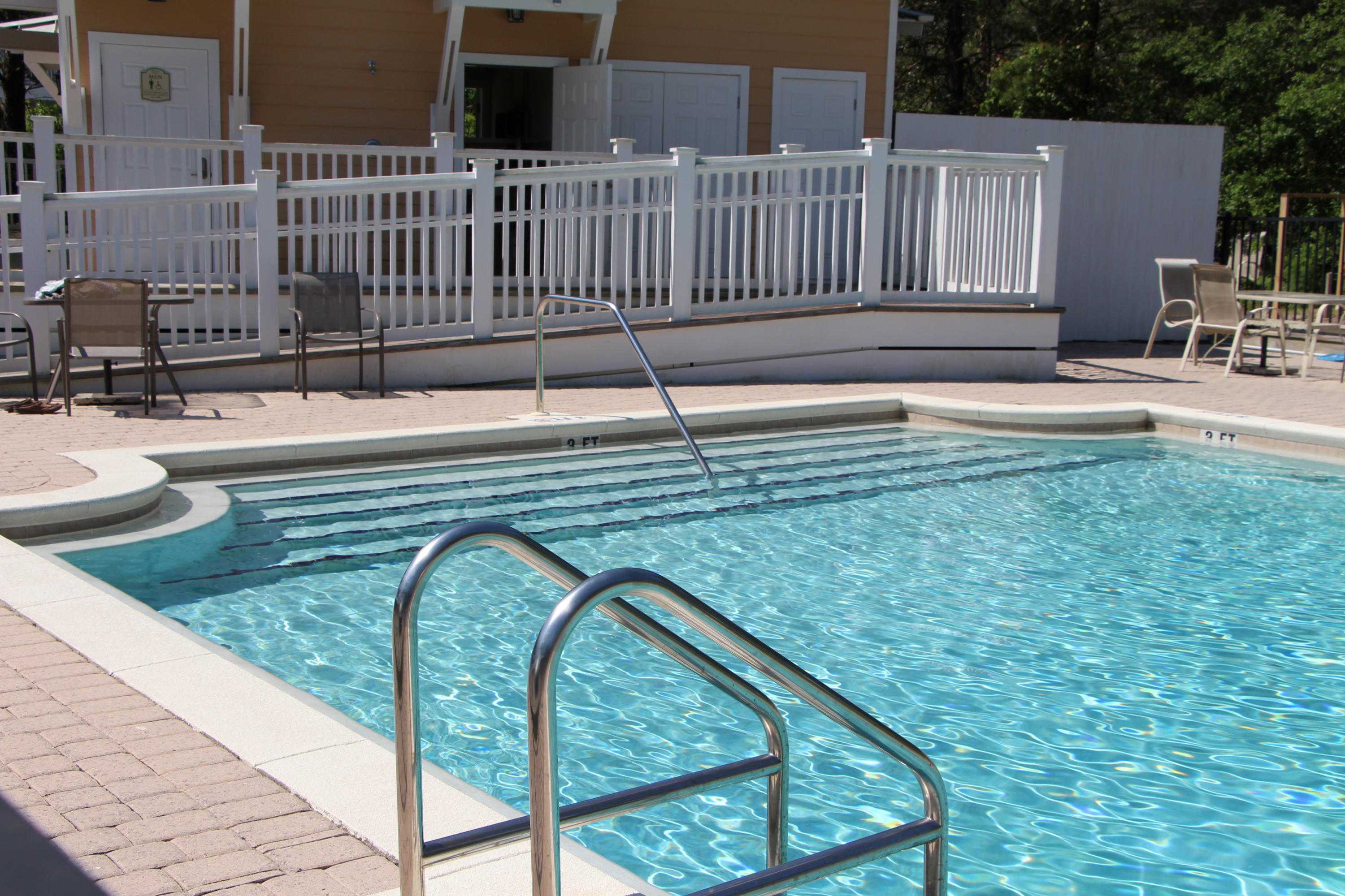 LAKESIDE AT BLUE MOUNTAIN BEACH - Residential
