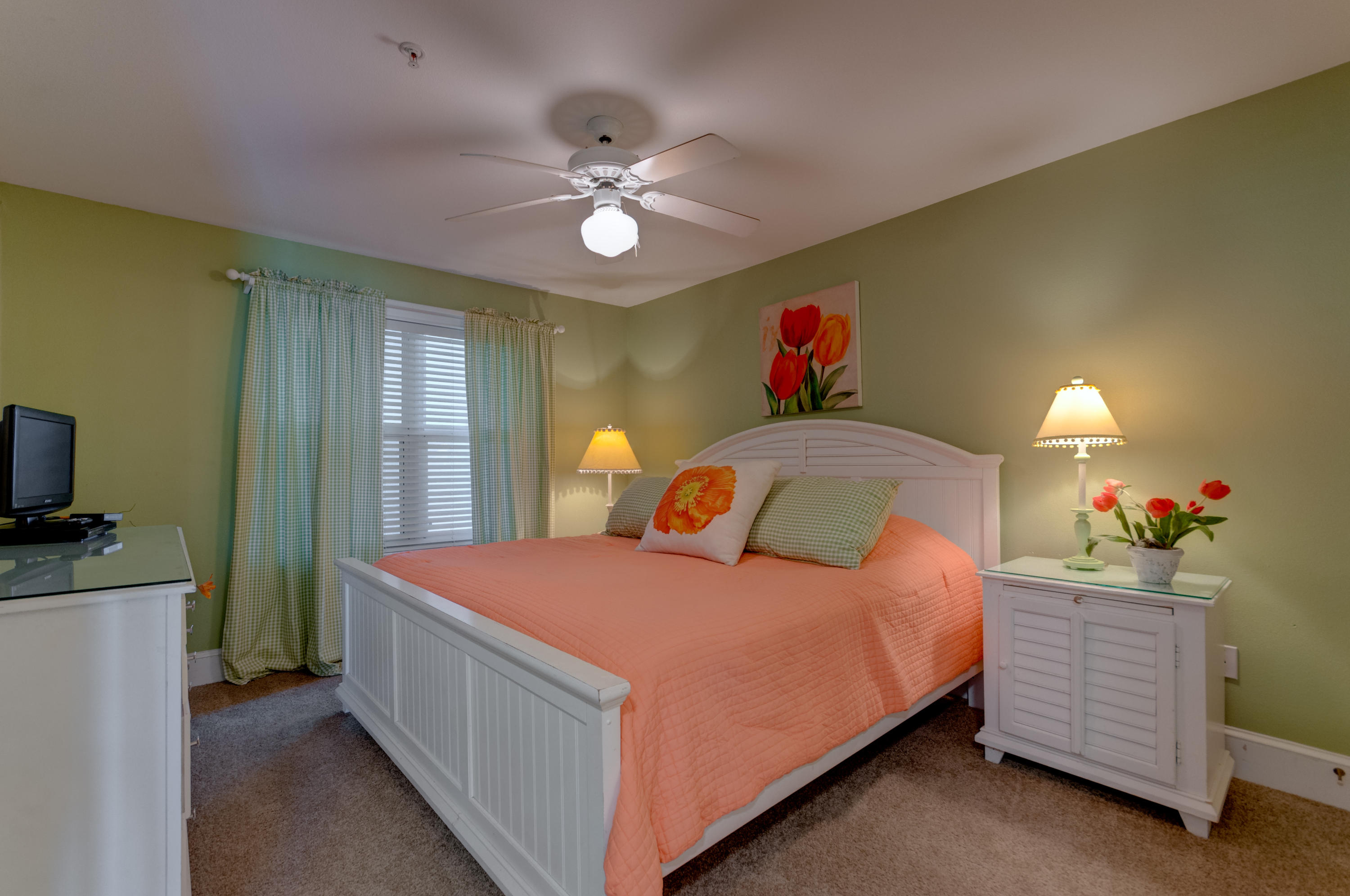 CRYSTAL DUNES CONDO - Residential