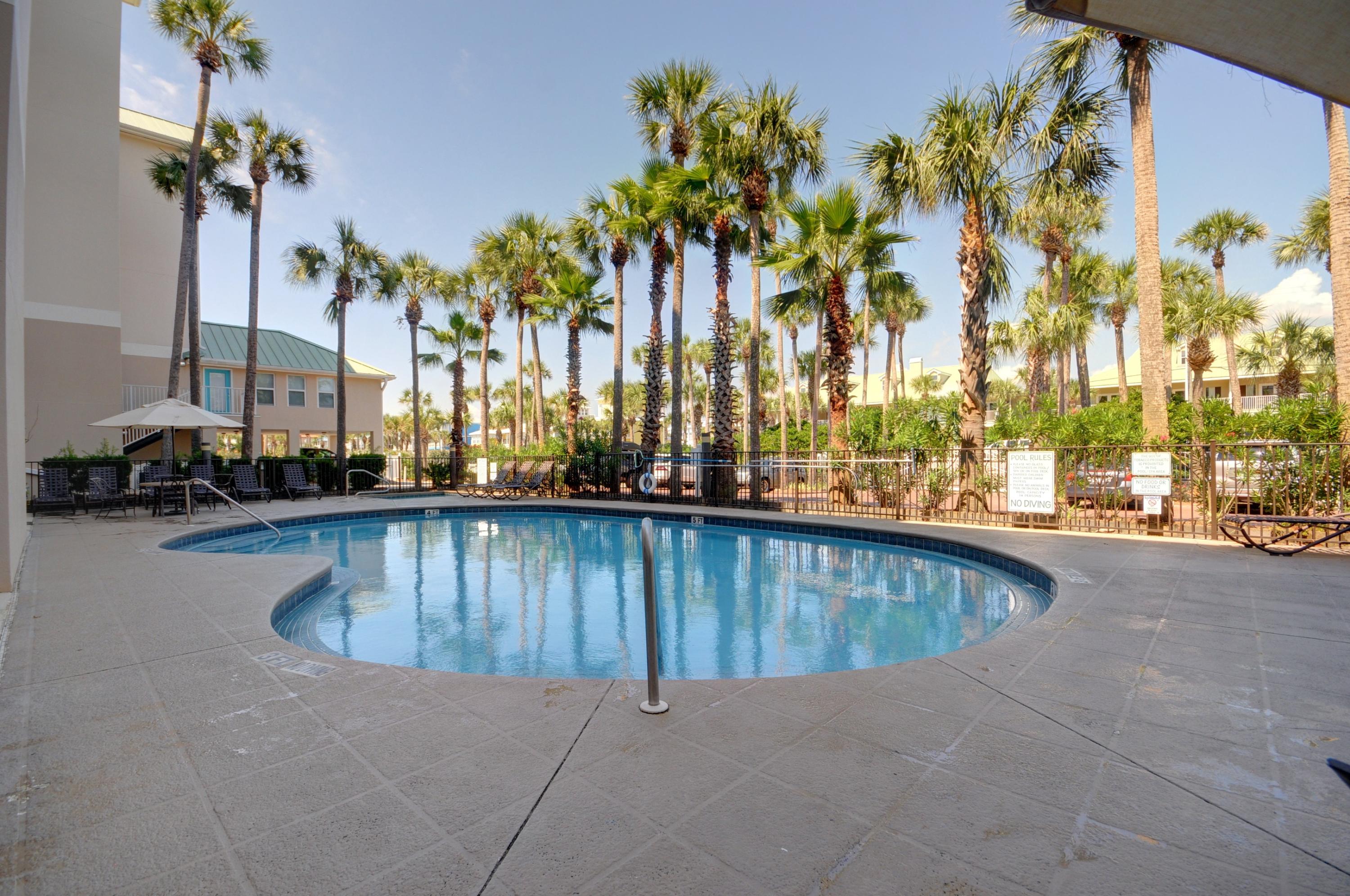 CRYSTAL DUNES CONDO - Residential