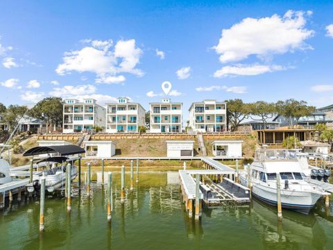 714 Harbor Boulevard Destin FL 32541