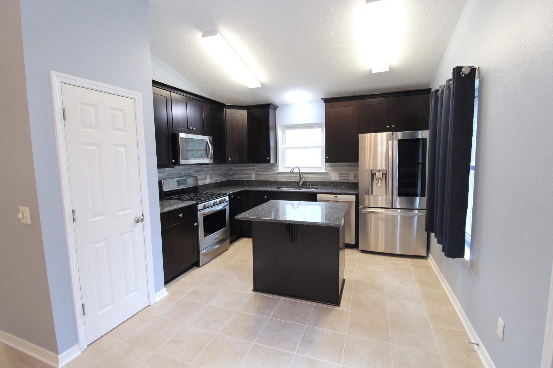 EMERALD VILLAGE S/D - Residential