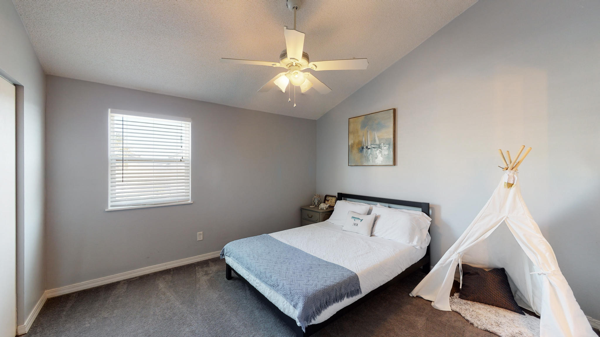 COMMODORES LANDING 2-B - Residential