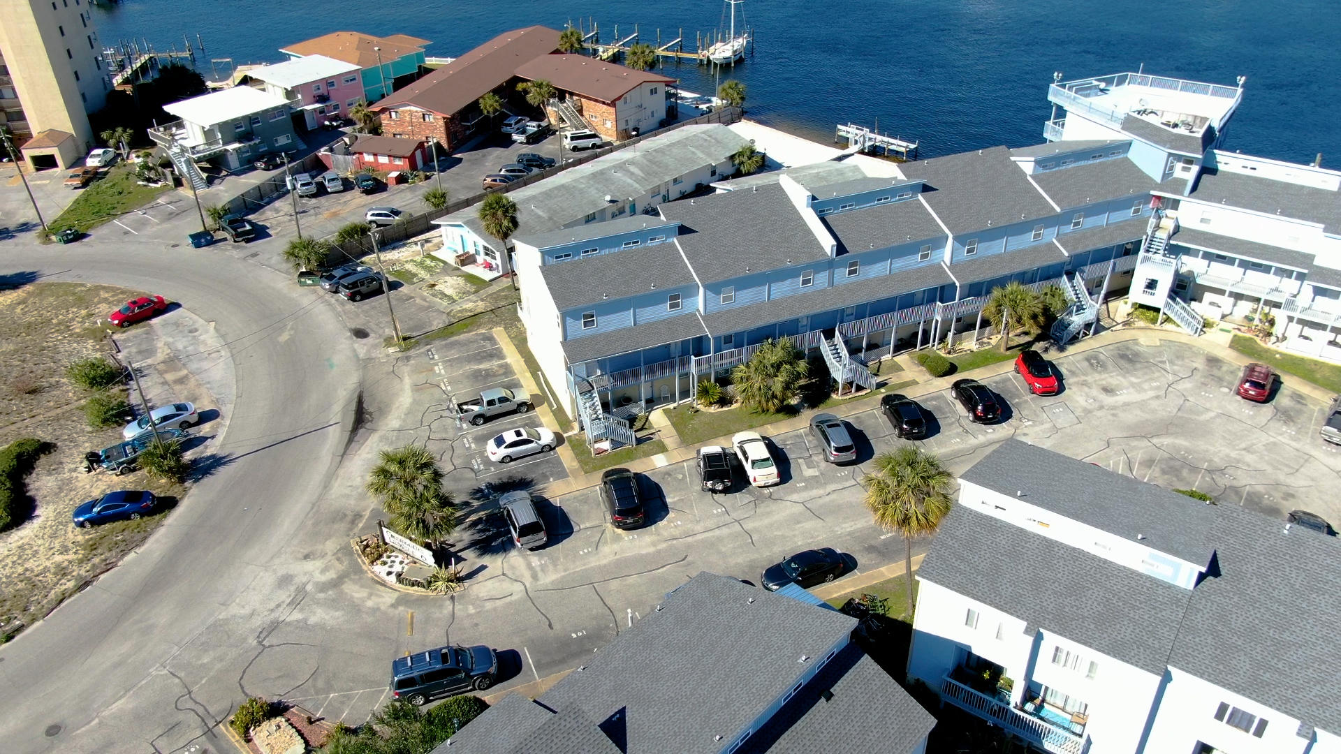 COMMODORES LANDING 2-B - Residential