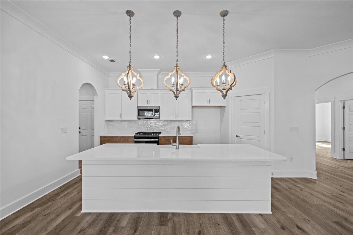 COLLEGE WOOD - Residential