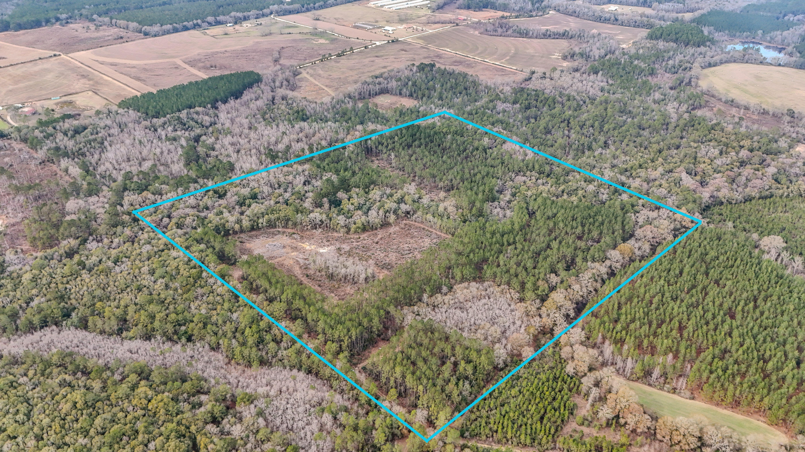 METES & BOUNDS - Land