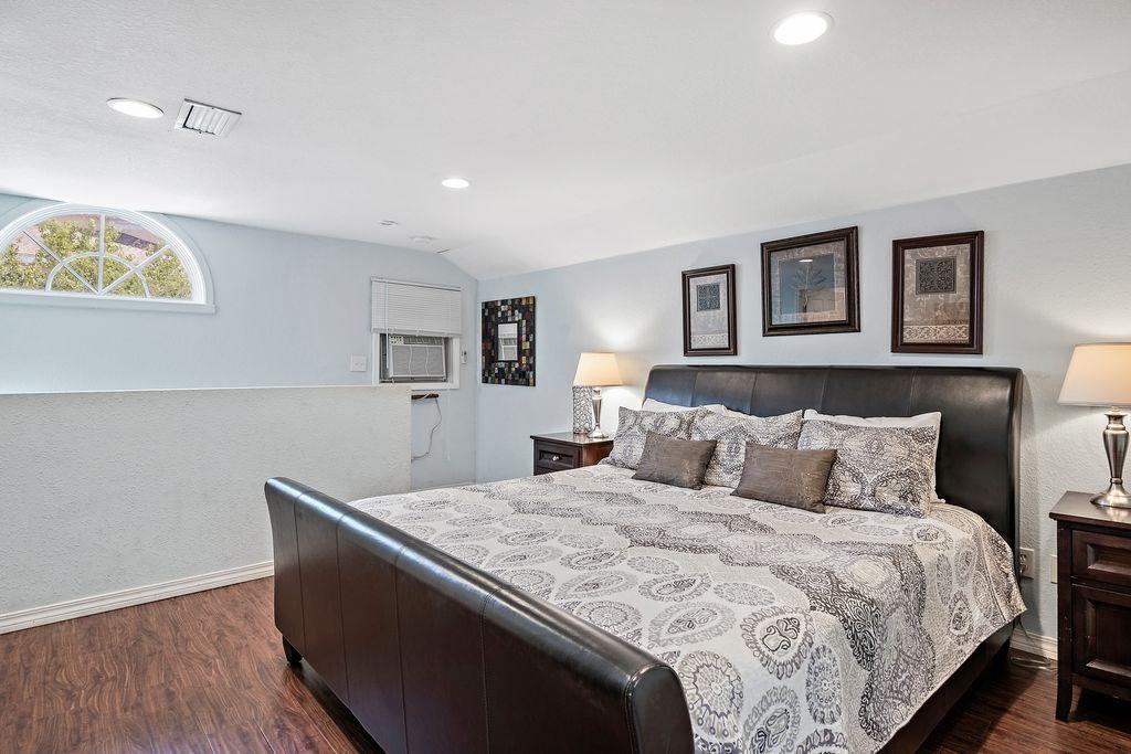 Fishermans Village Condo - Residential