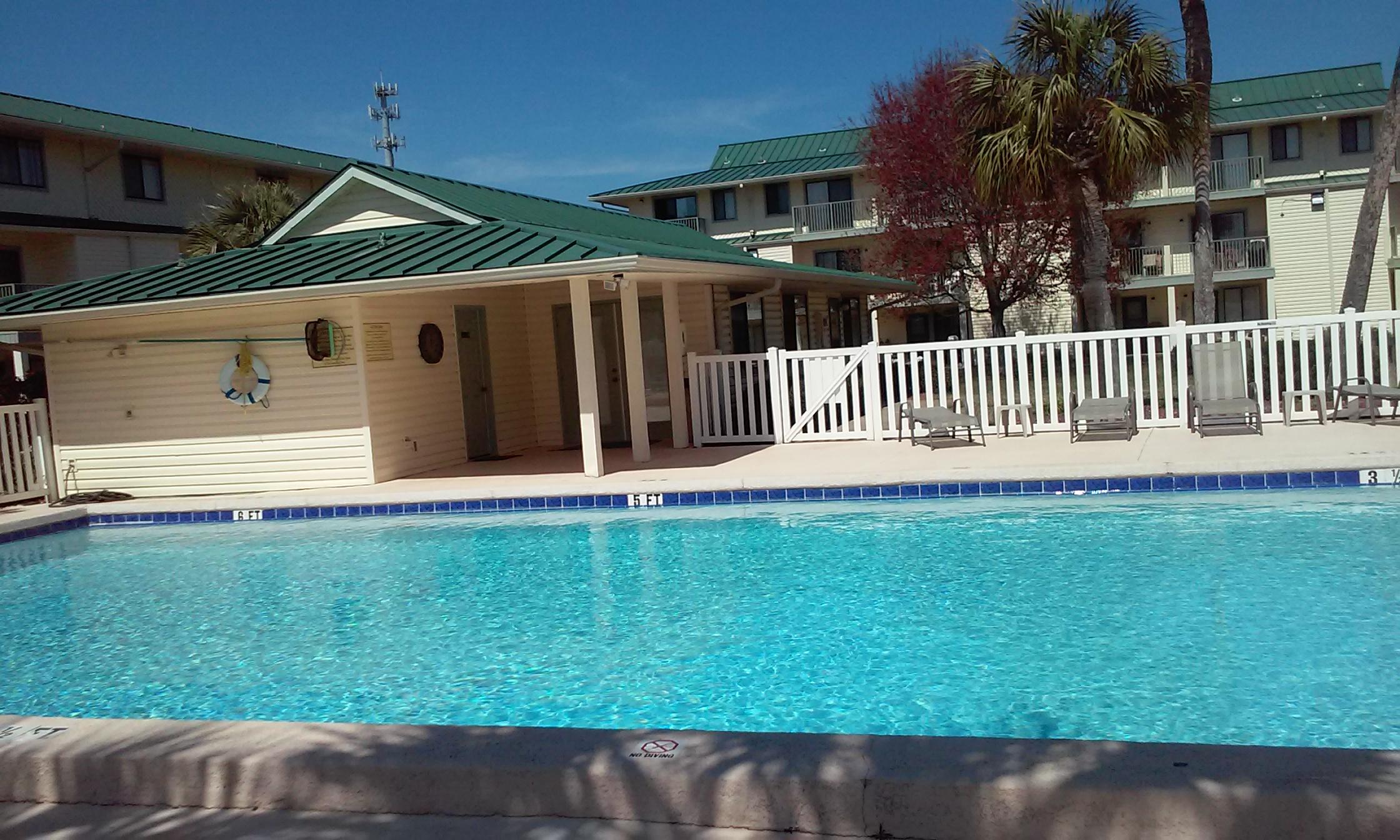 SANDPRINTS CONDO - Residential