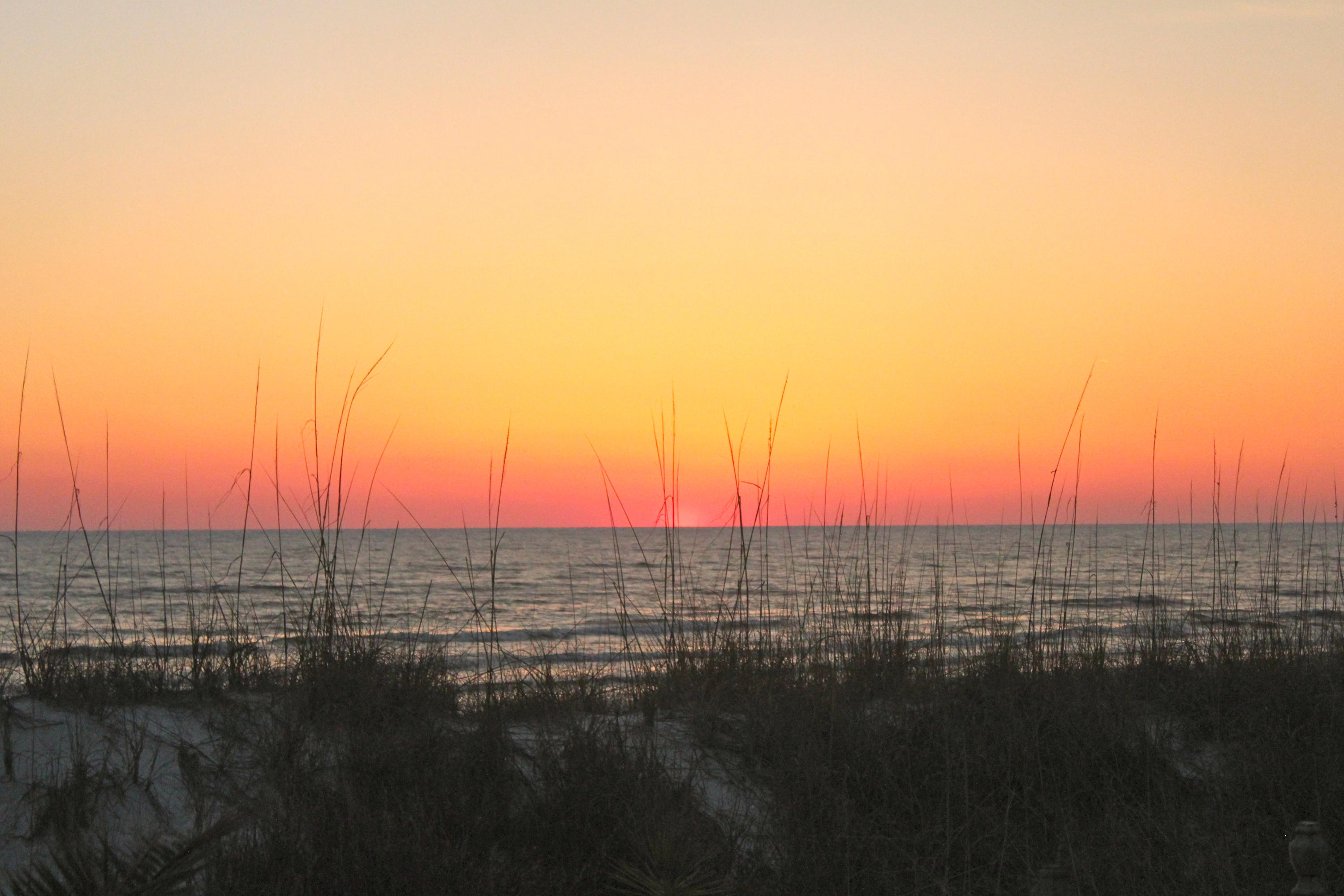 SANDPRINTS CONDO - Residential