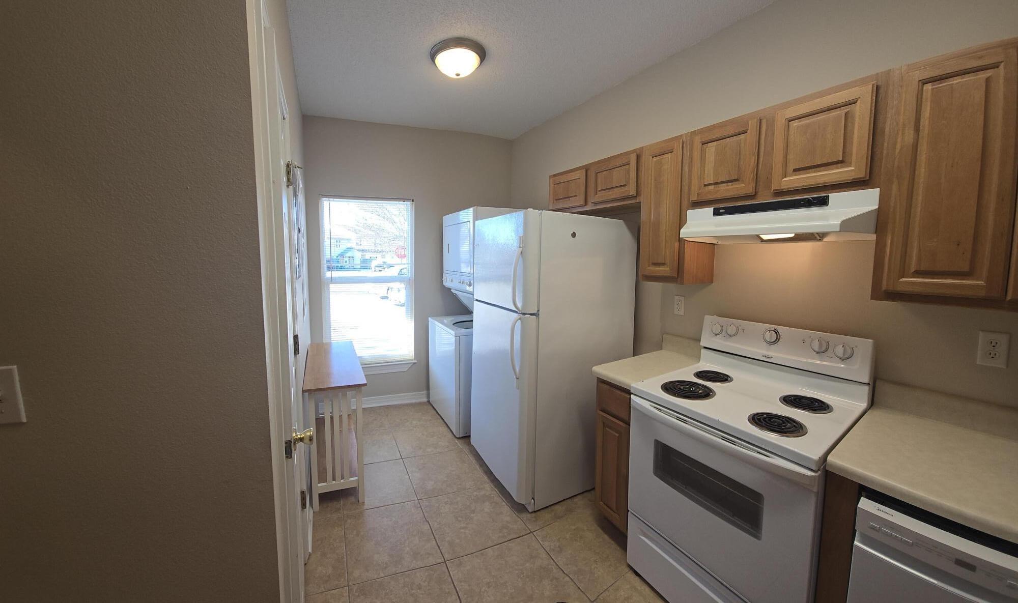 SKEETER RE/SUB LOT 10 - Residential Lease