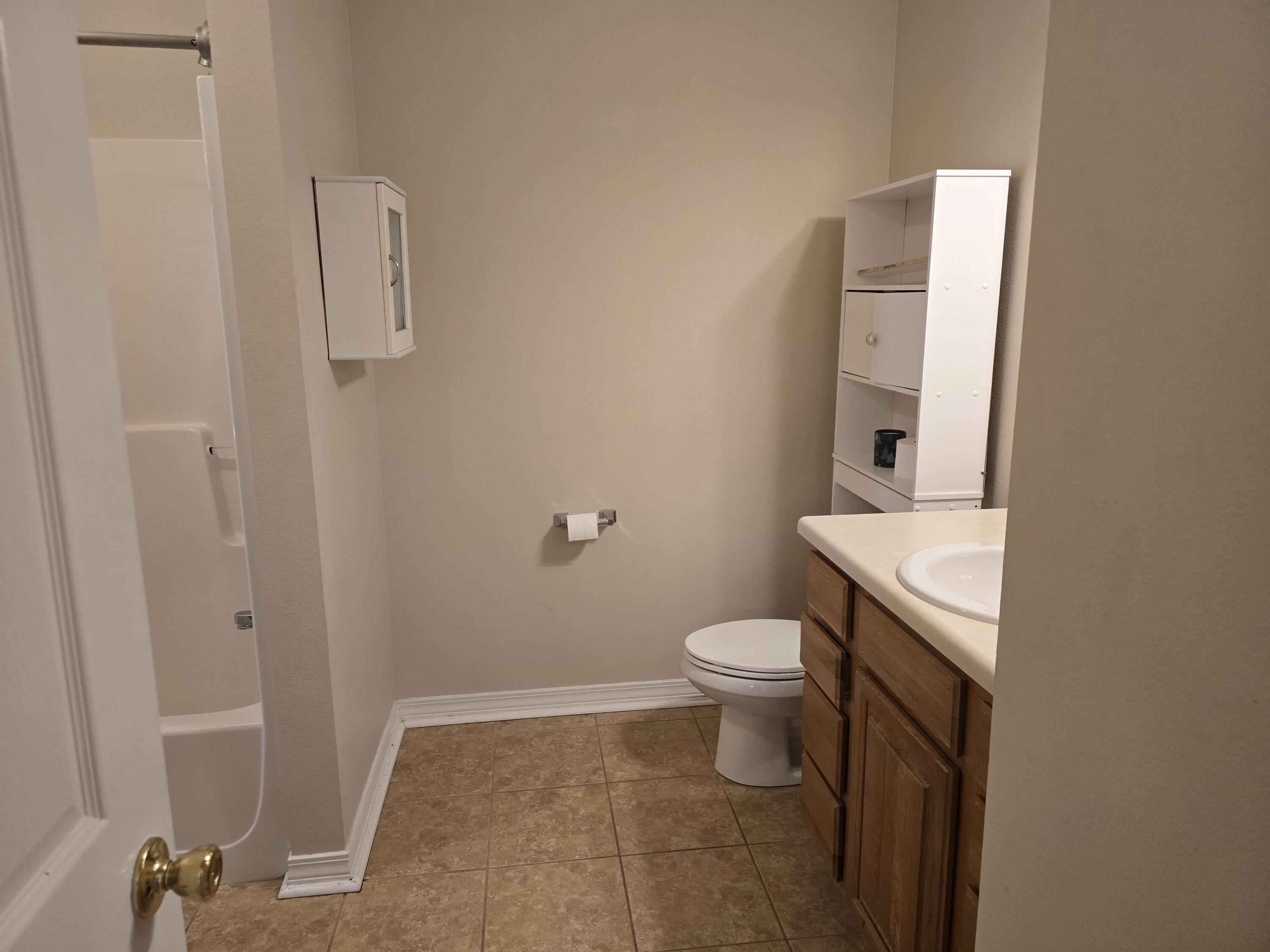 SKEETER RE/SUB LOT 10 - Residential Lease