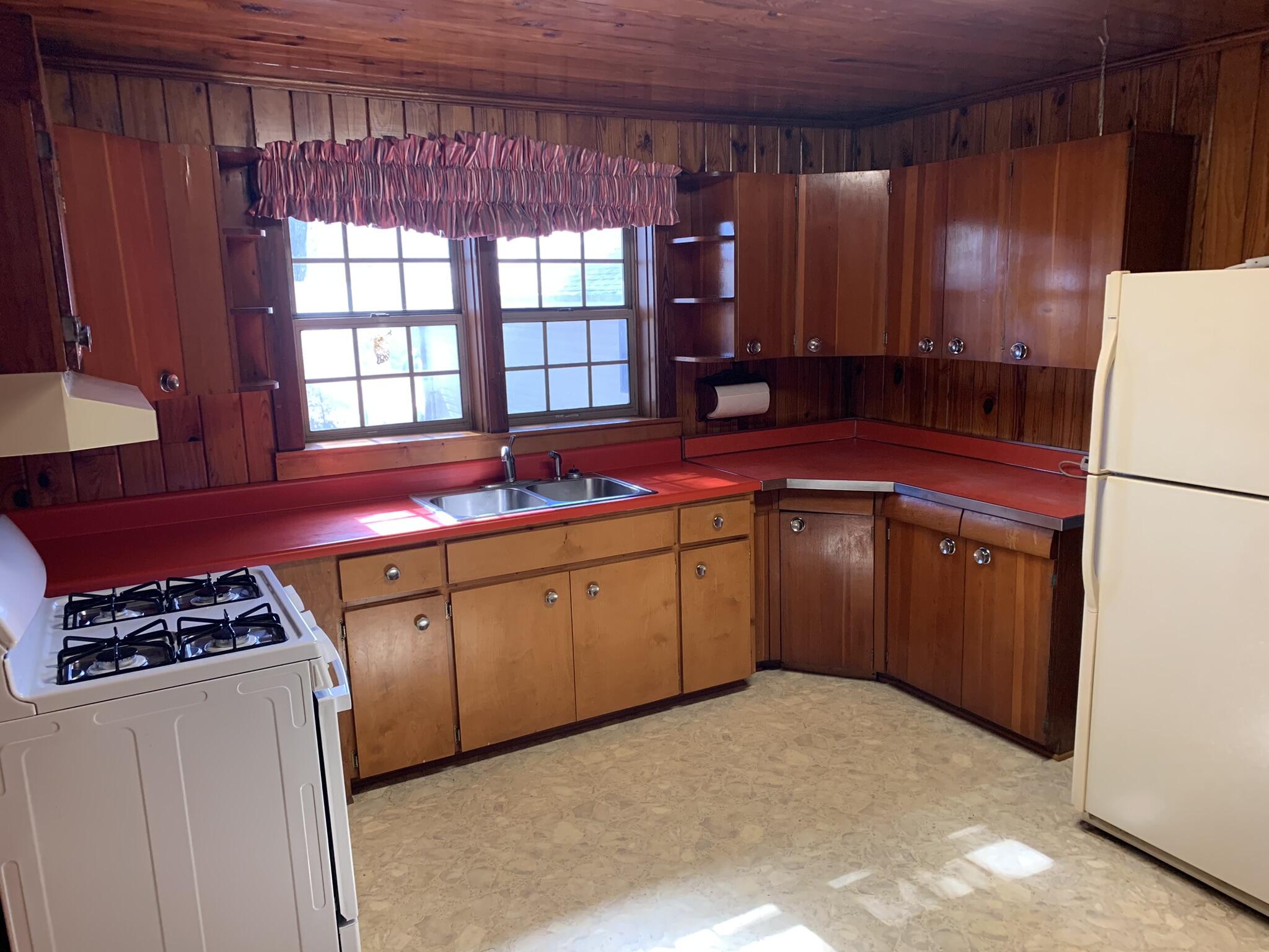 NORTH SUPERGROUP - Residential Lease