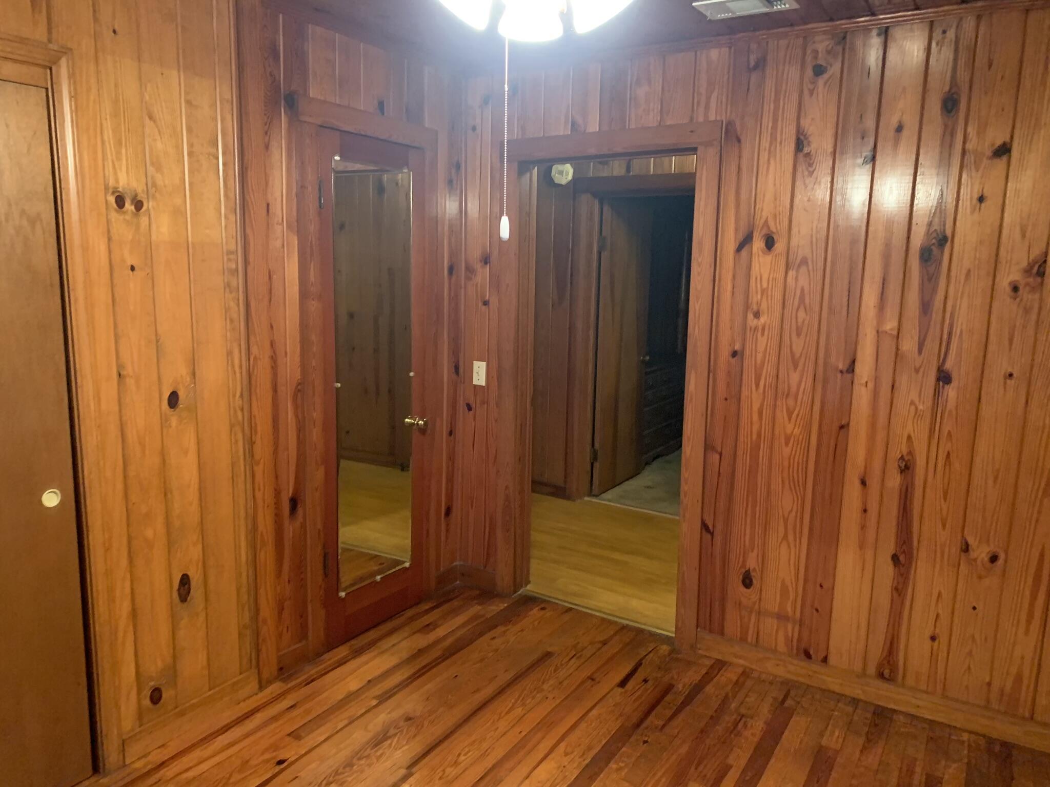 NORTH SUPERGROUP - Residential Lease