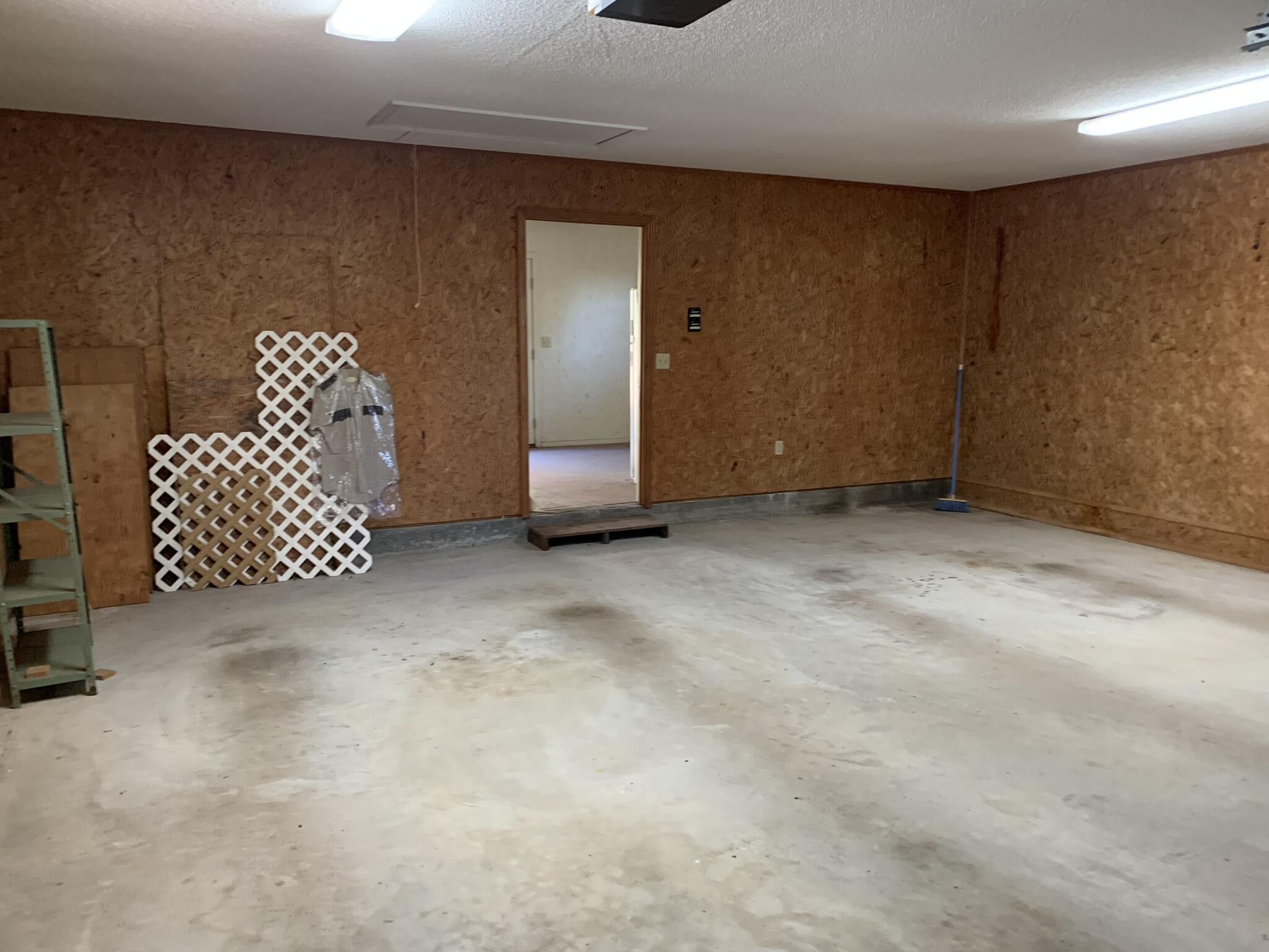 NORTH SUPERGROUP - Residential Lease
