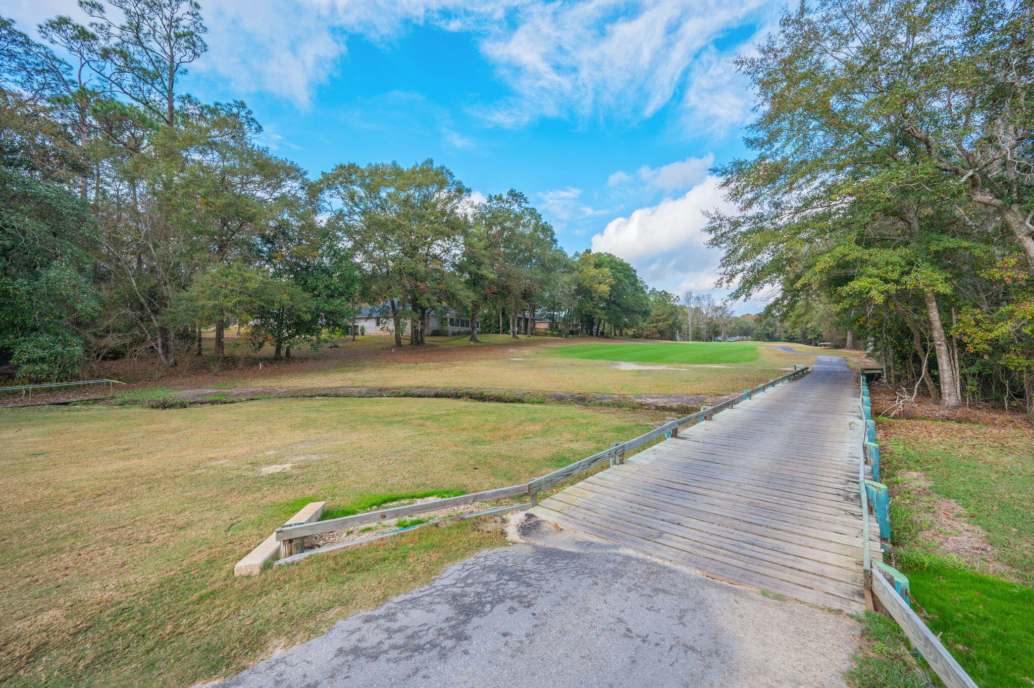 COUNTRY CLUB ESTATES PH 2 - Residential