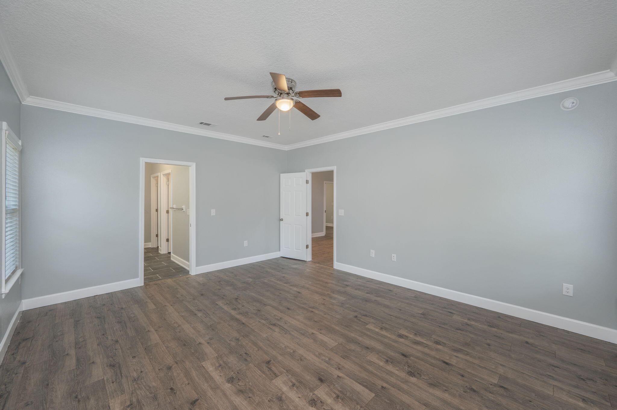 COUNTRY CLUB ESTATES PH 2 - Residential