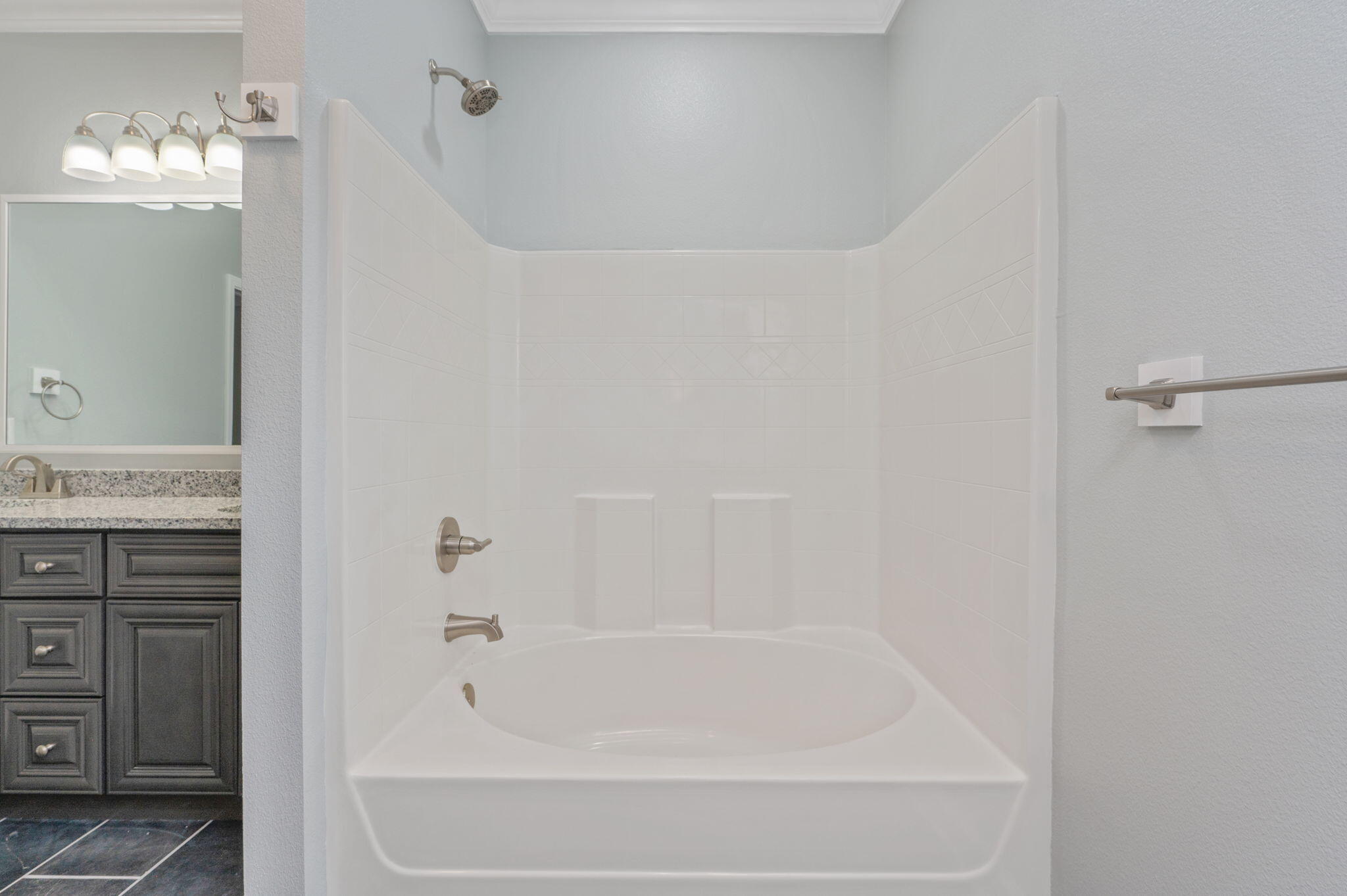 COUNTRY CLUB ESTATES PH 2 - Residential