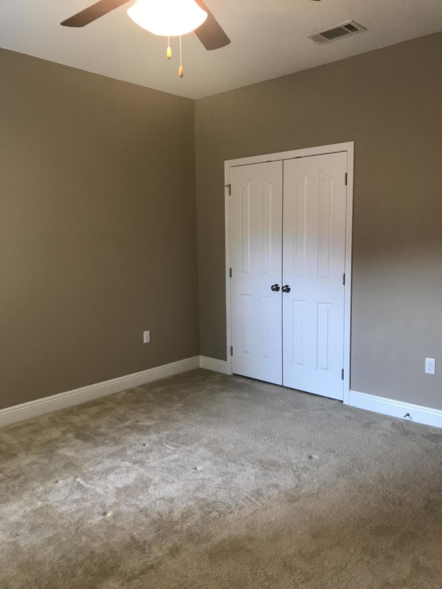 FOX VALLEY - Residential
