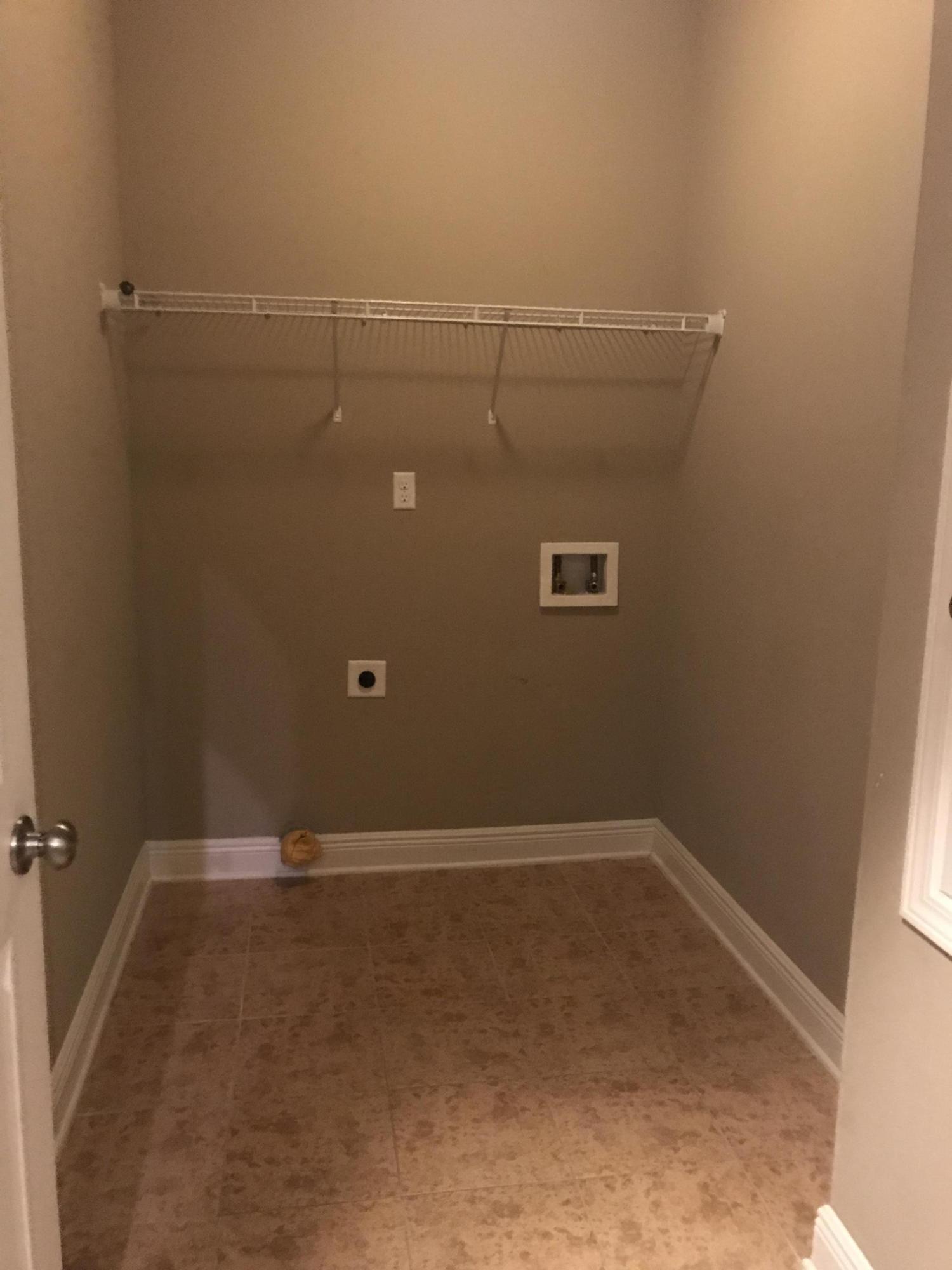 FOX VALLEY - Residential