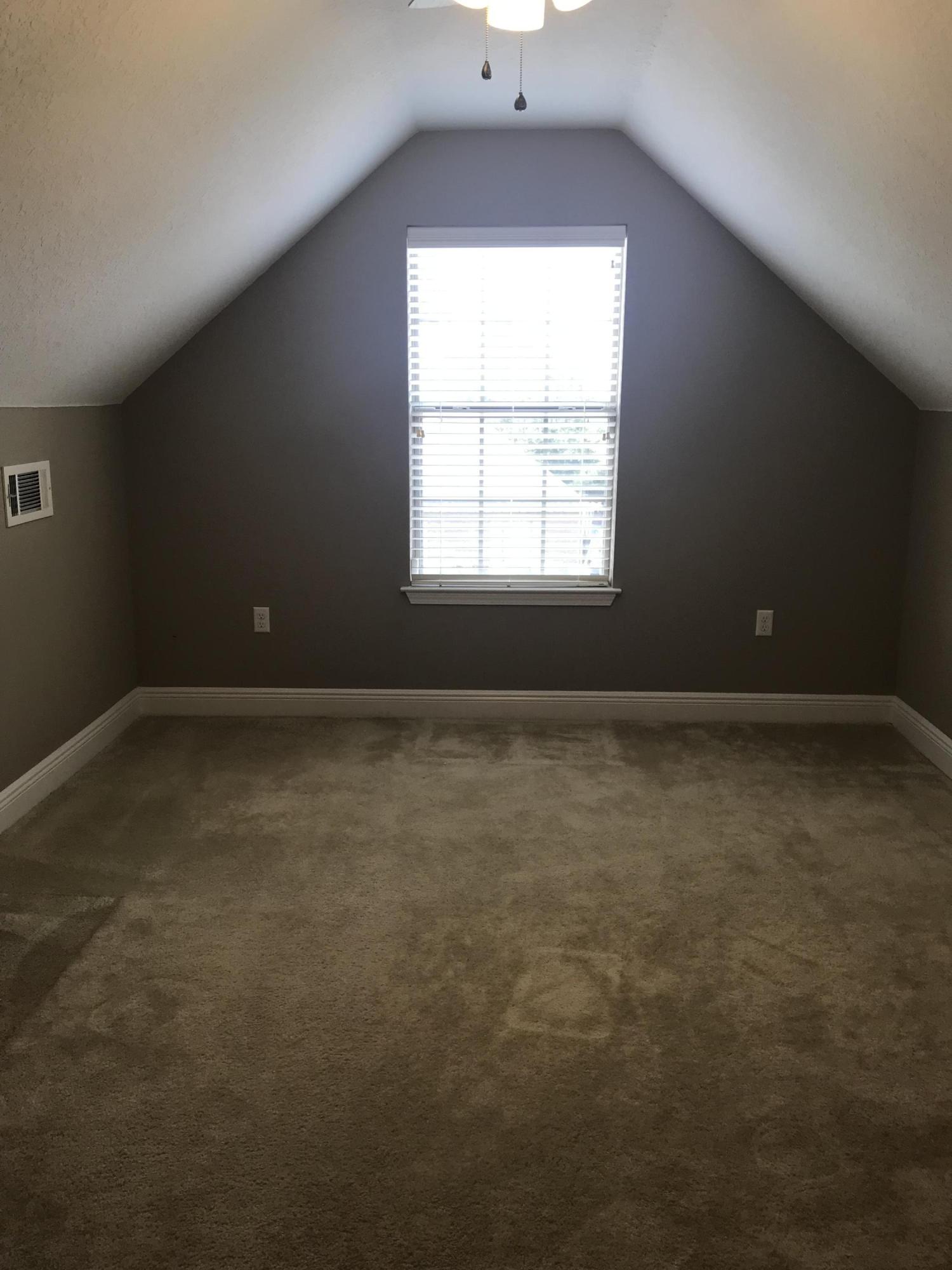 FOX VALLEY - Residential