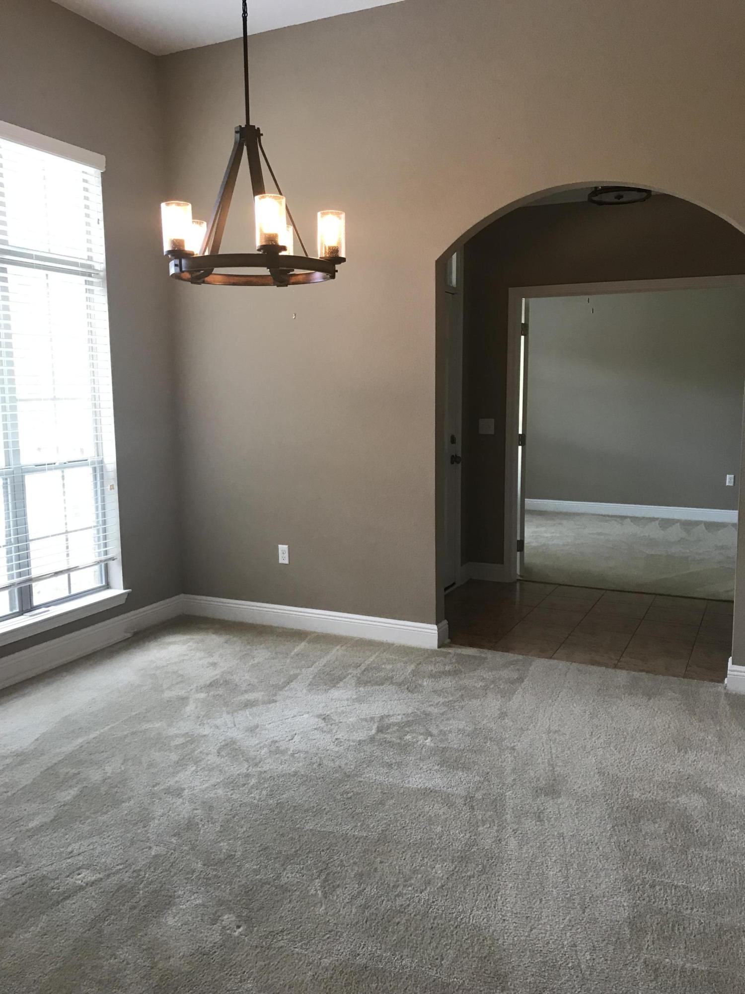 FOX VALLEY - Residential
