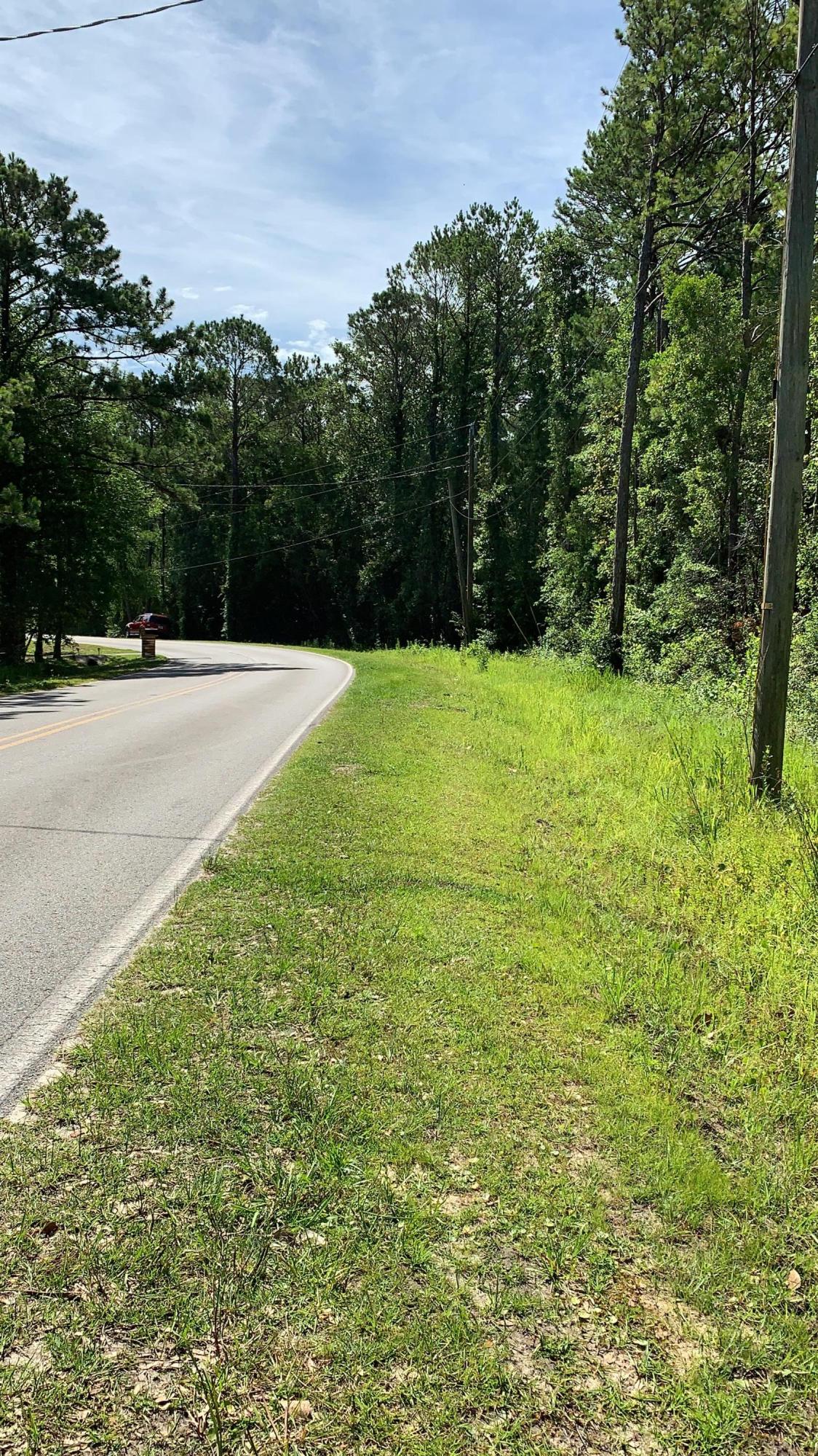 DAUGHETTES AMENDED - Land