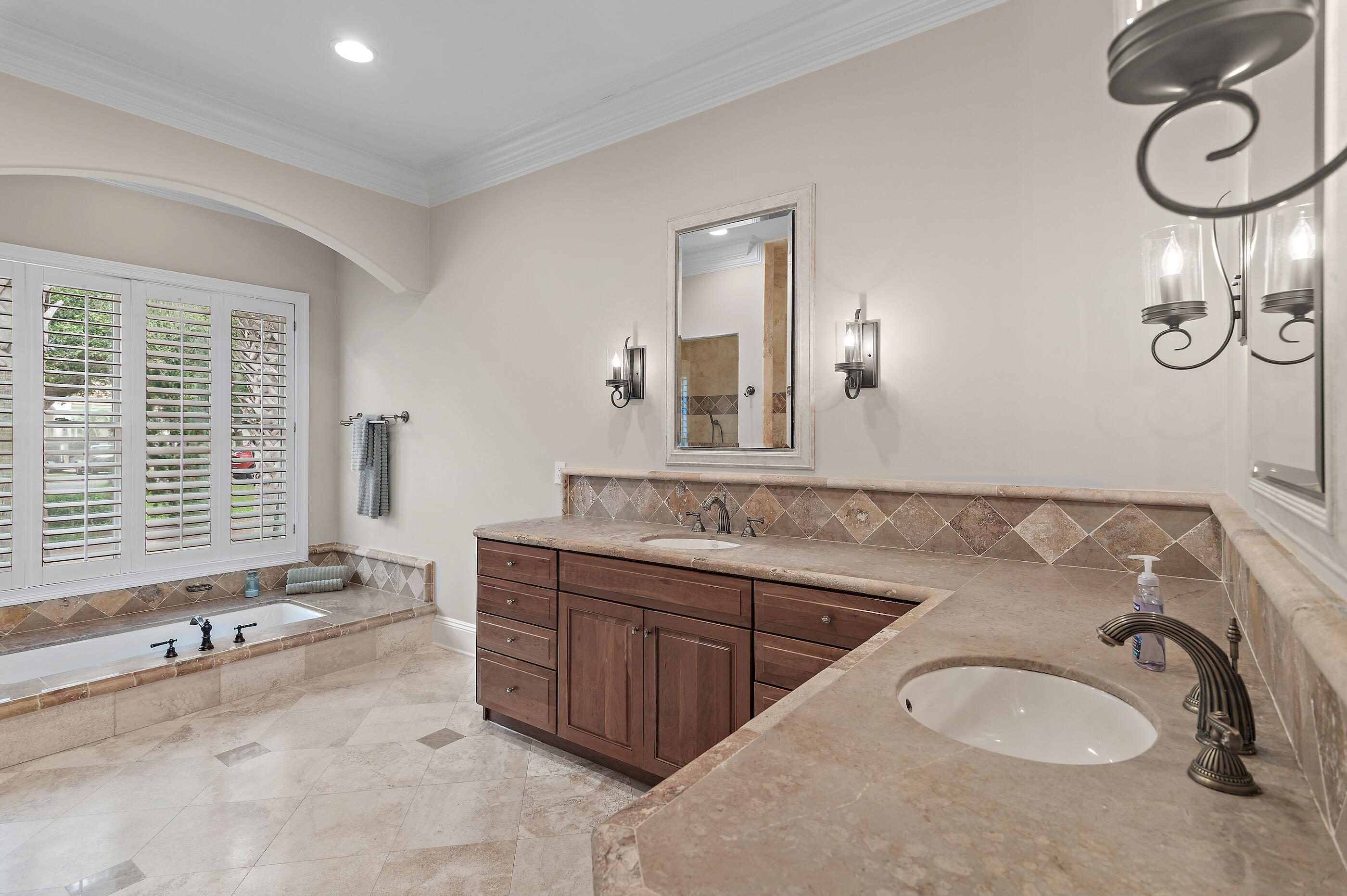REGATTA BAY PH 1 - Residential