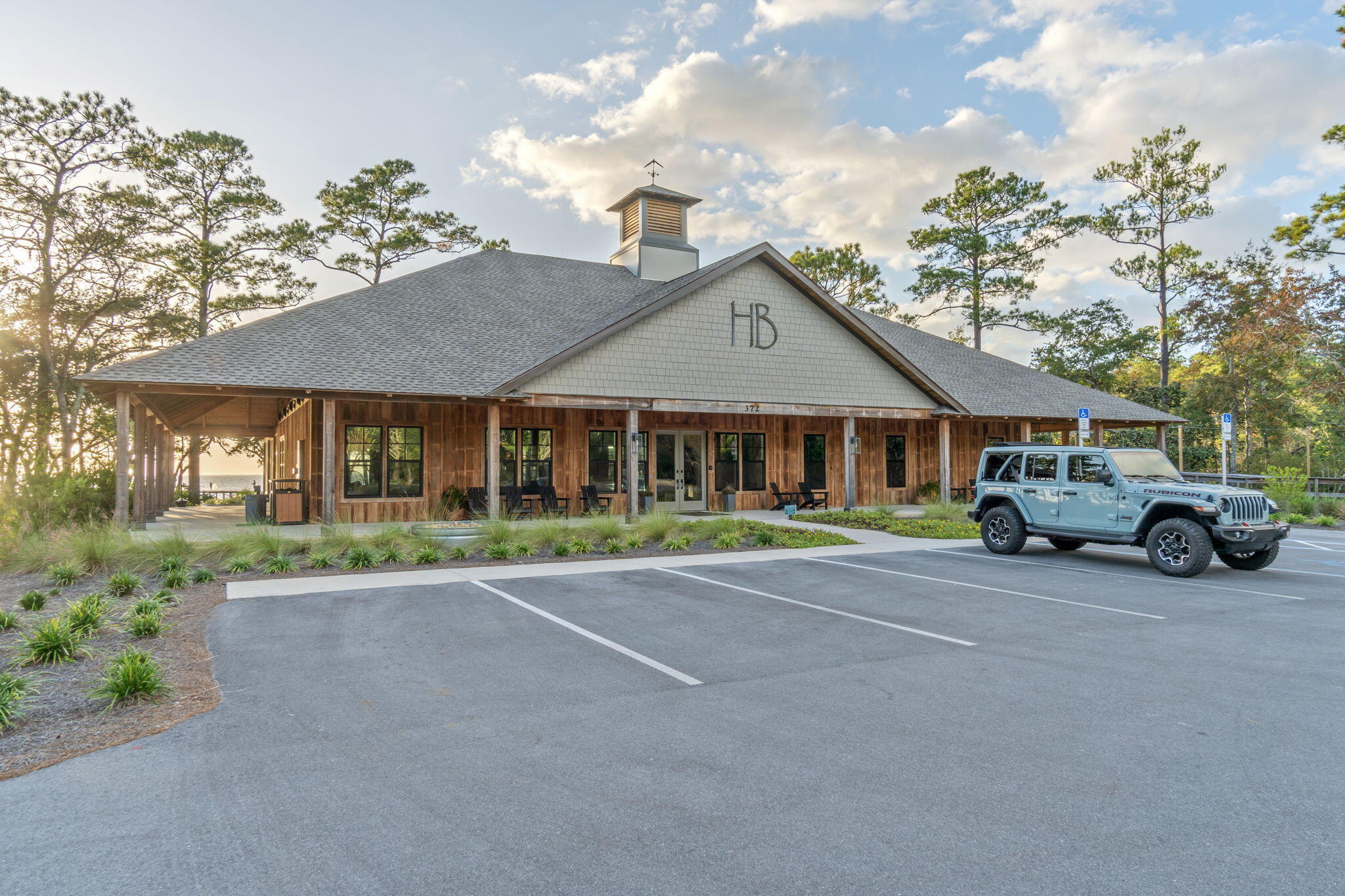 HAMMOCK BAY - Residential