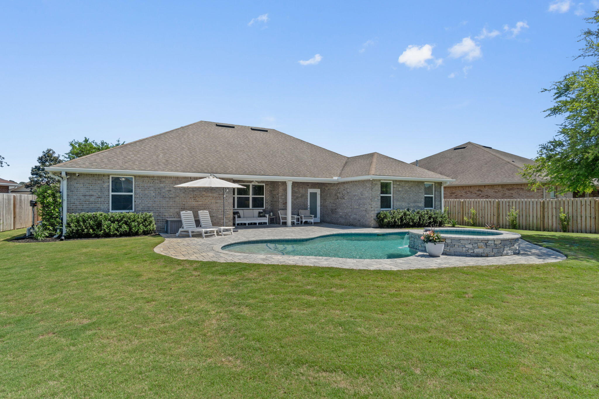 HAMMOCK BAY - Residential