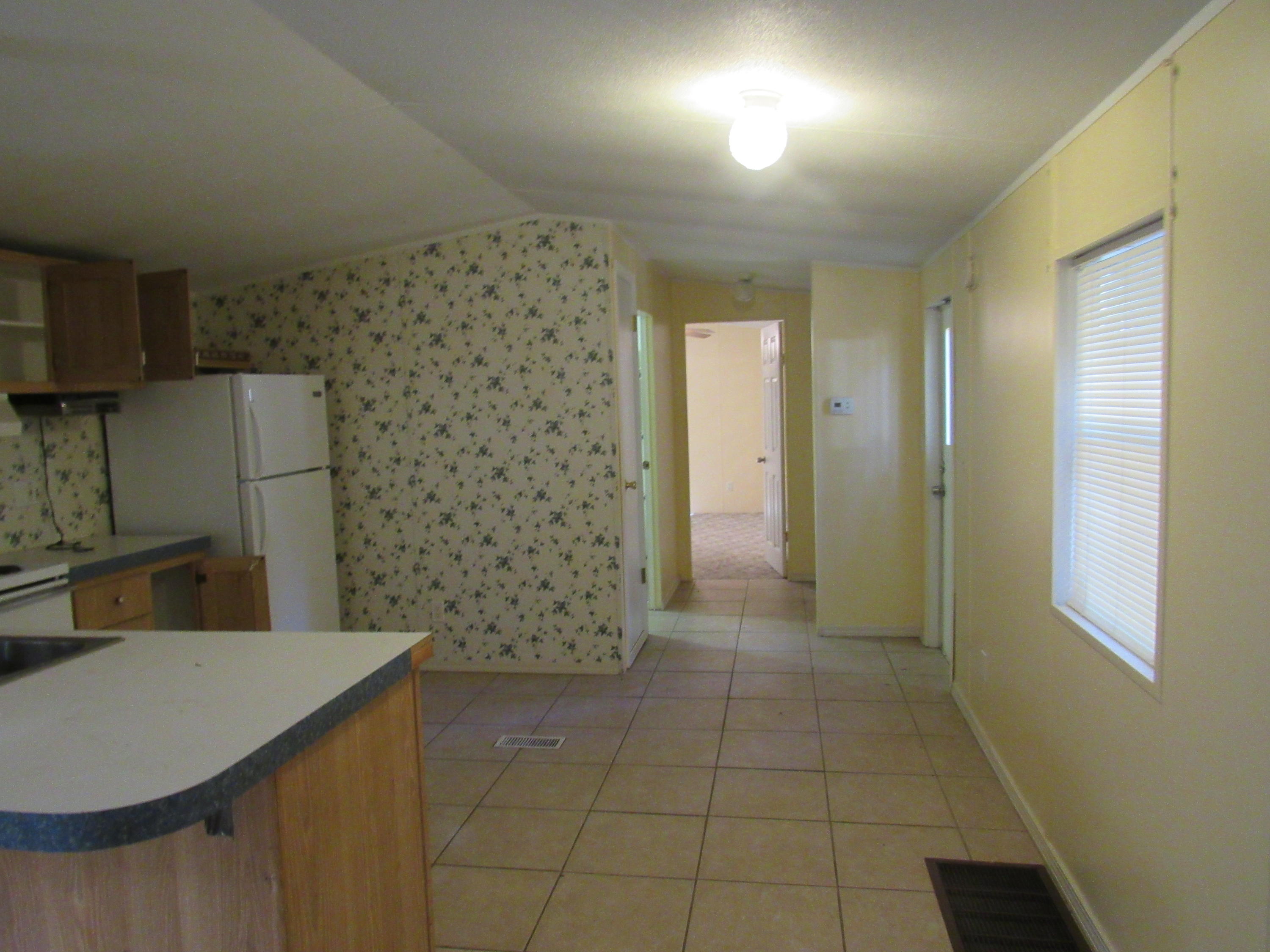 METES & BOUNDS - Residential Lease