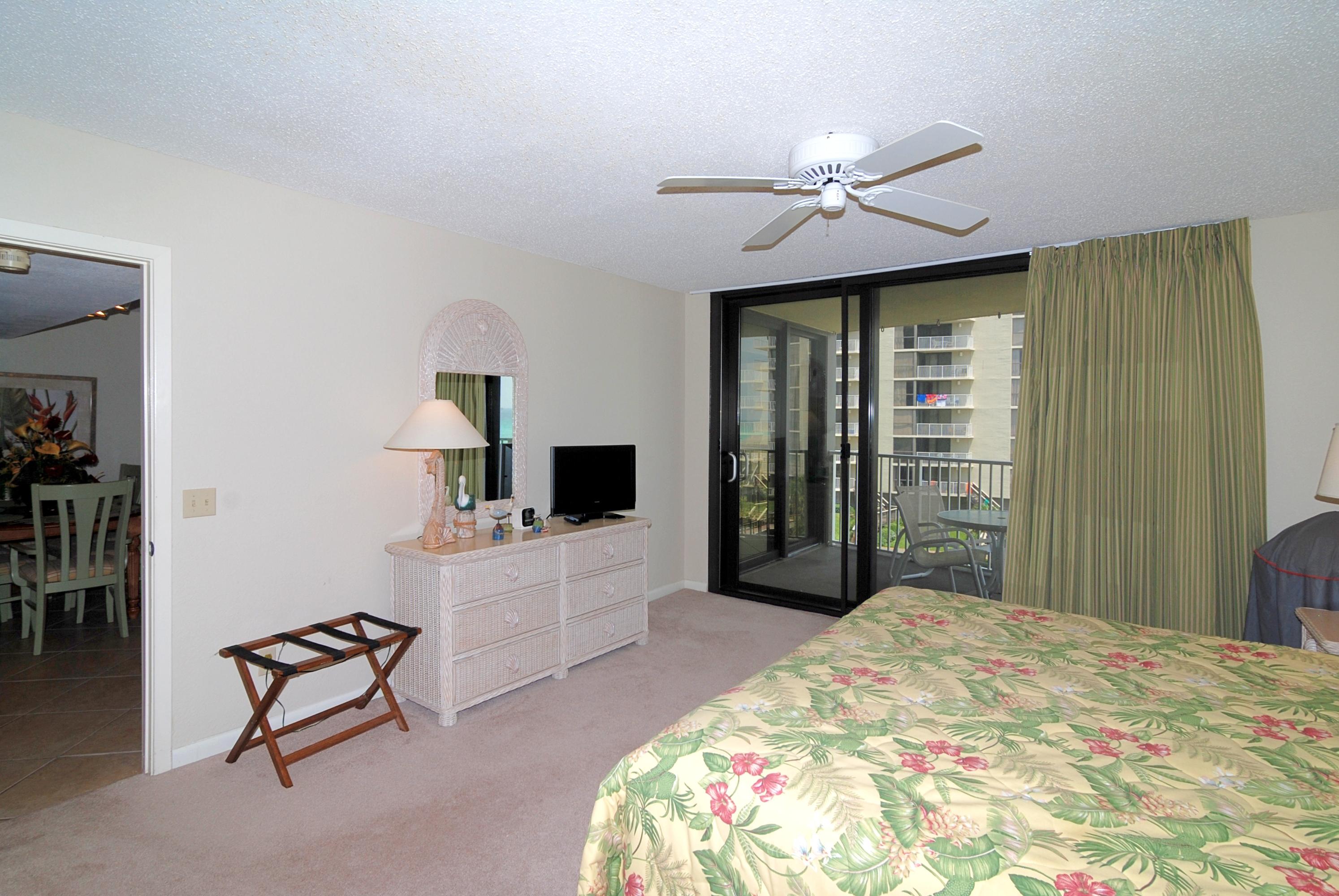 MAINSAIL CONDO PH 4 - Residential