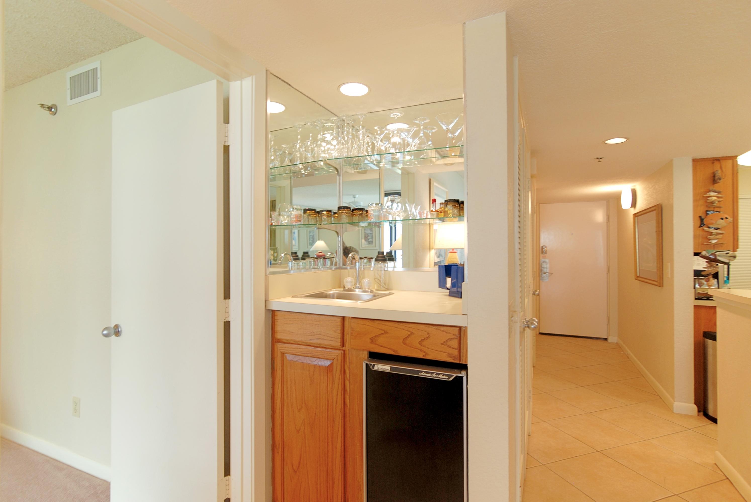 MAINSAIL CONDO PH 4 - Residential