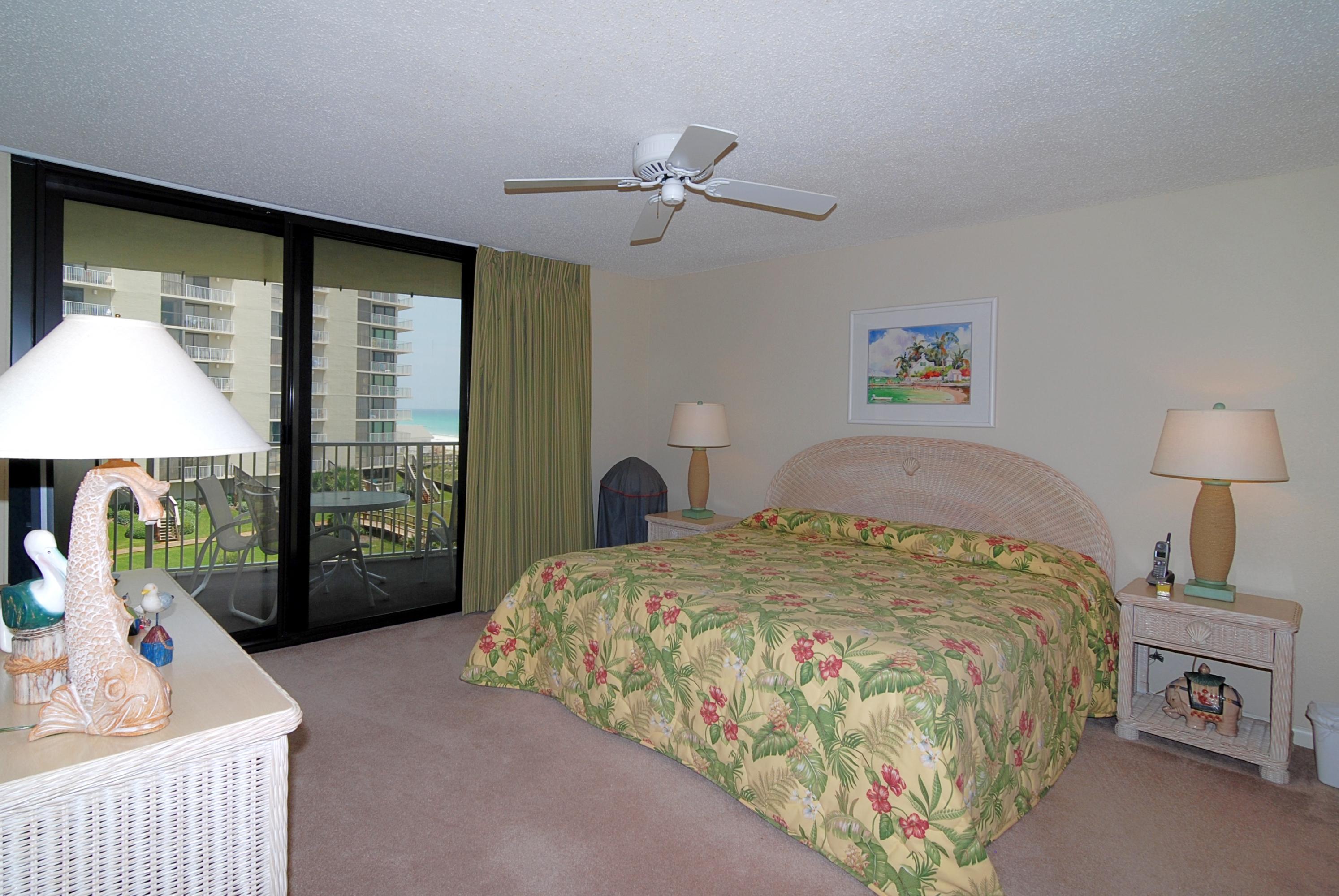 MAINSAIL CONDO PH 4 - Residential