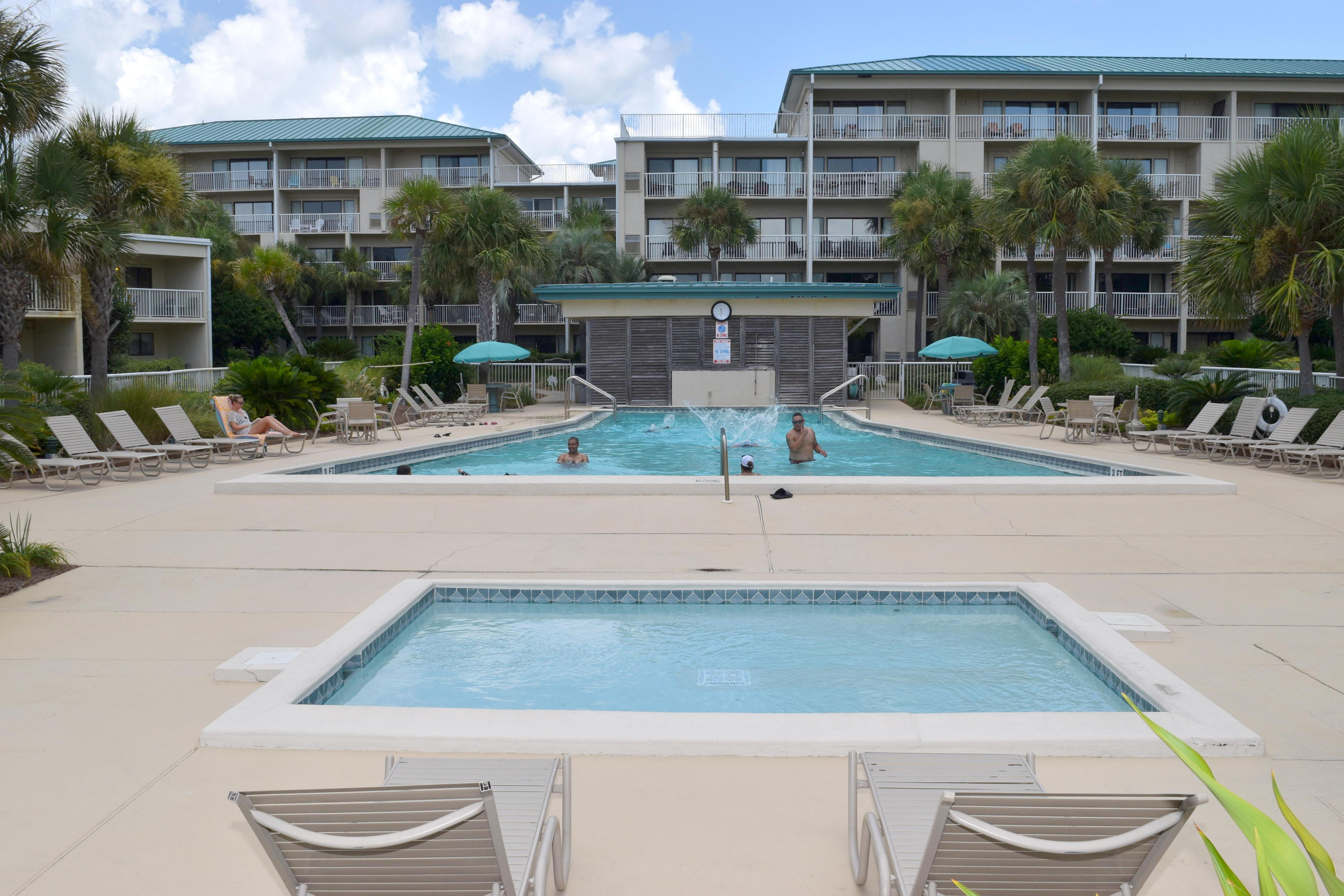 SILVER DUNES - Residential