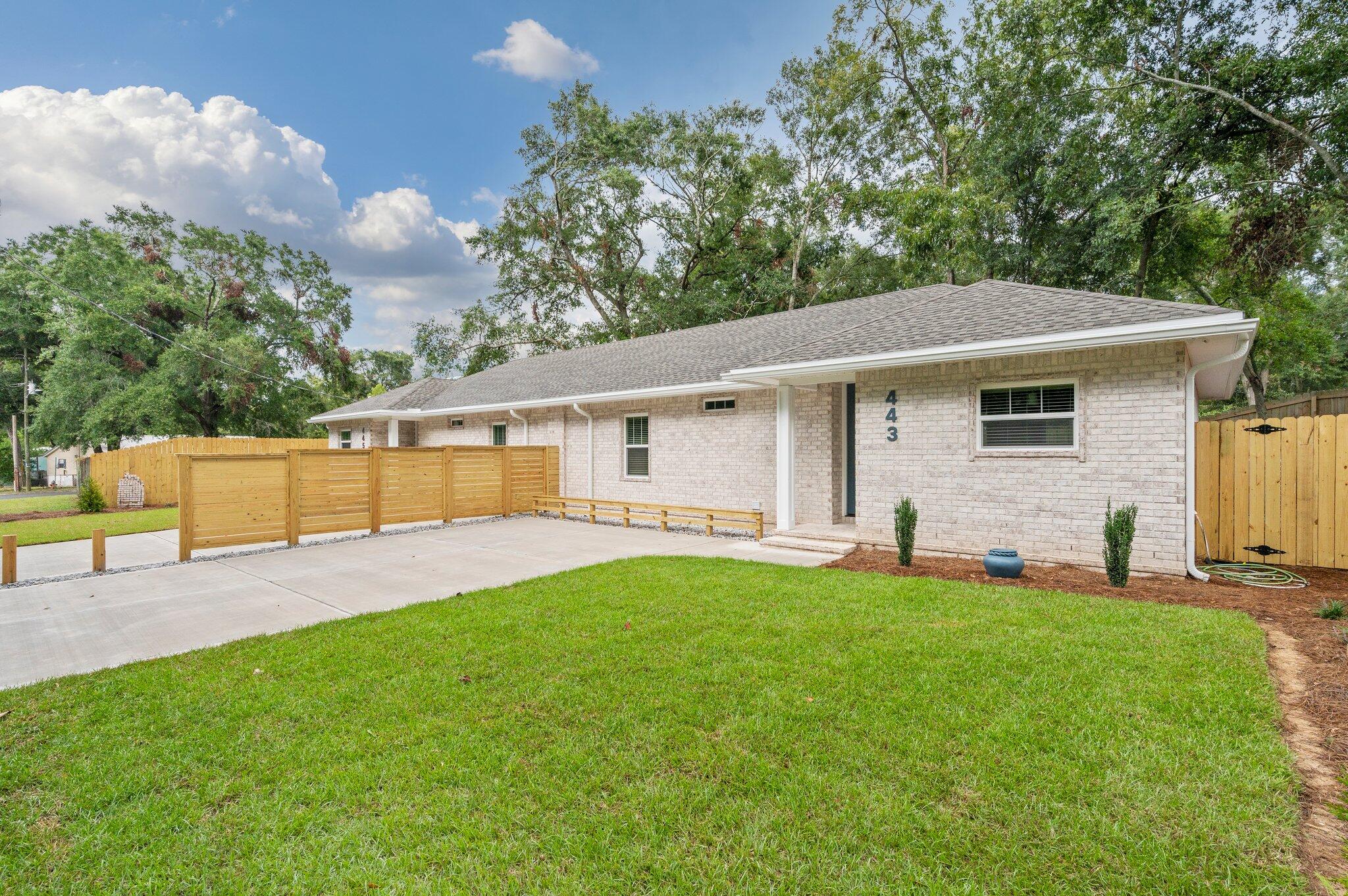 Crestview N 68 Ft Lot 4 Blk 101 - Residential Lease