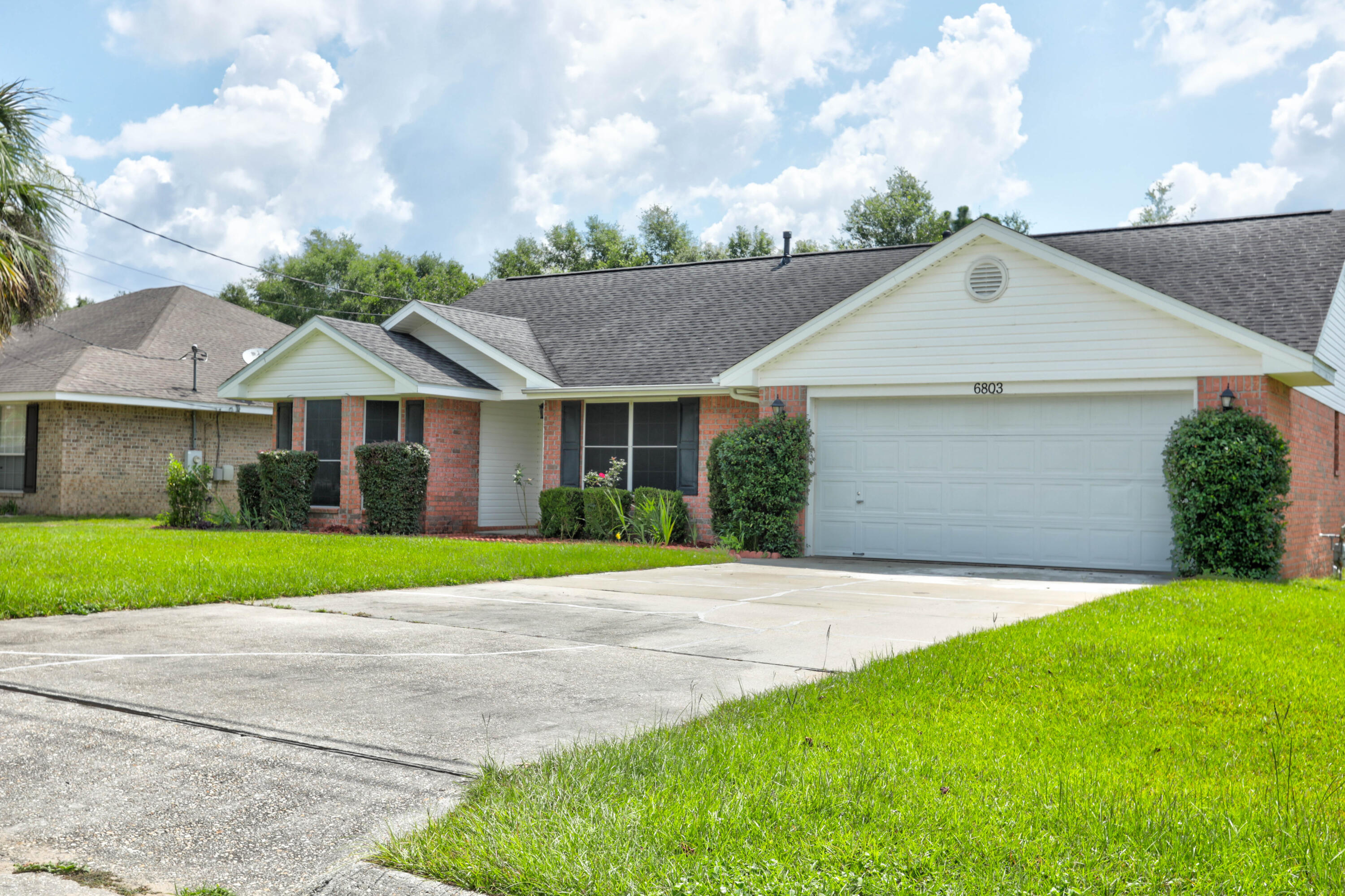 CEDAR RIDGE - Residential