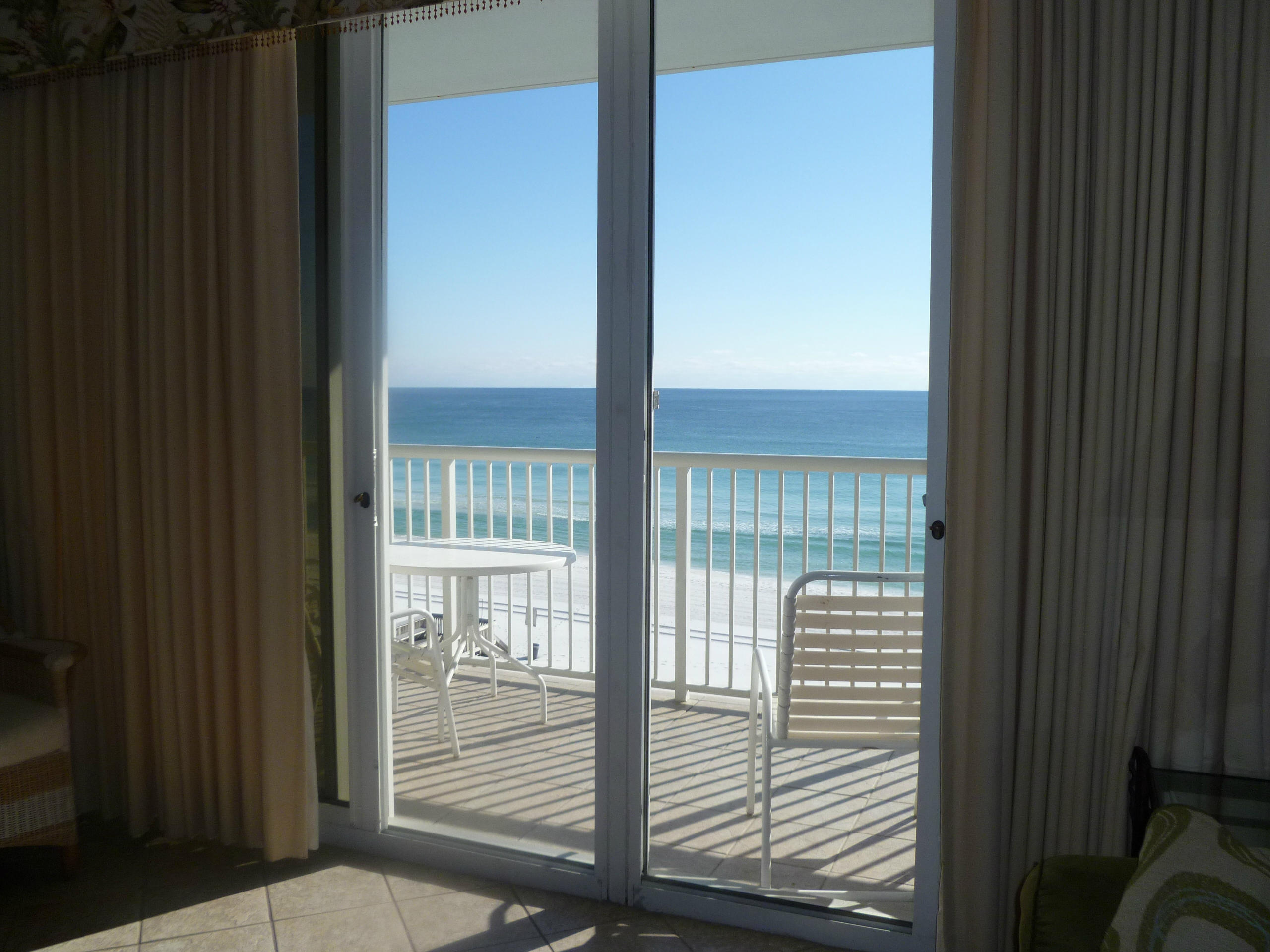 WATERS EDGE - Residential