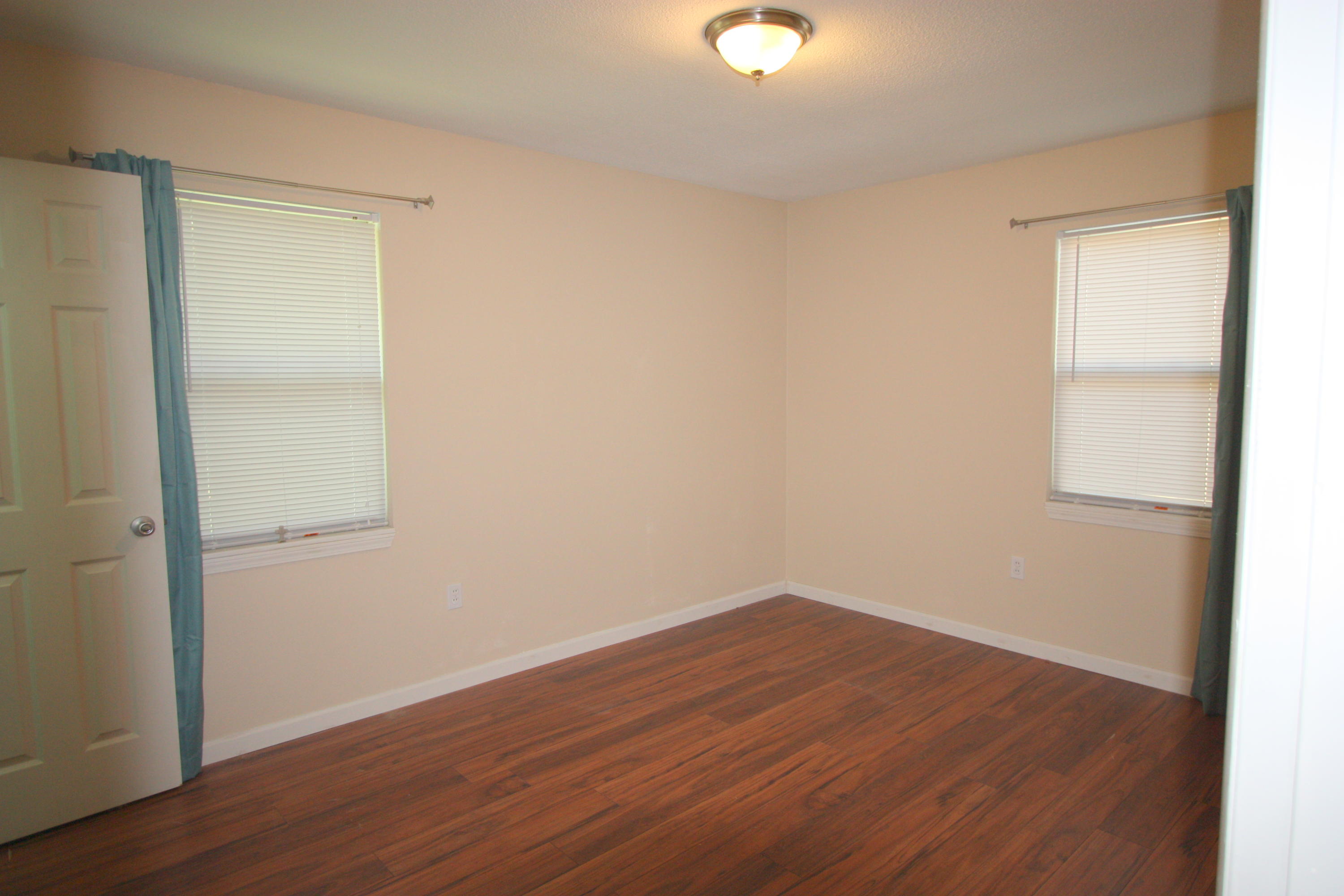 OAKLAND HEIGHTS - Residential