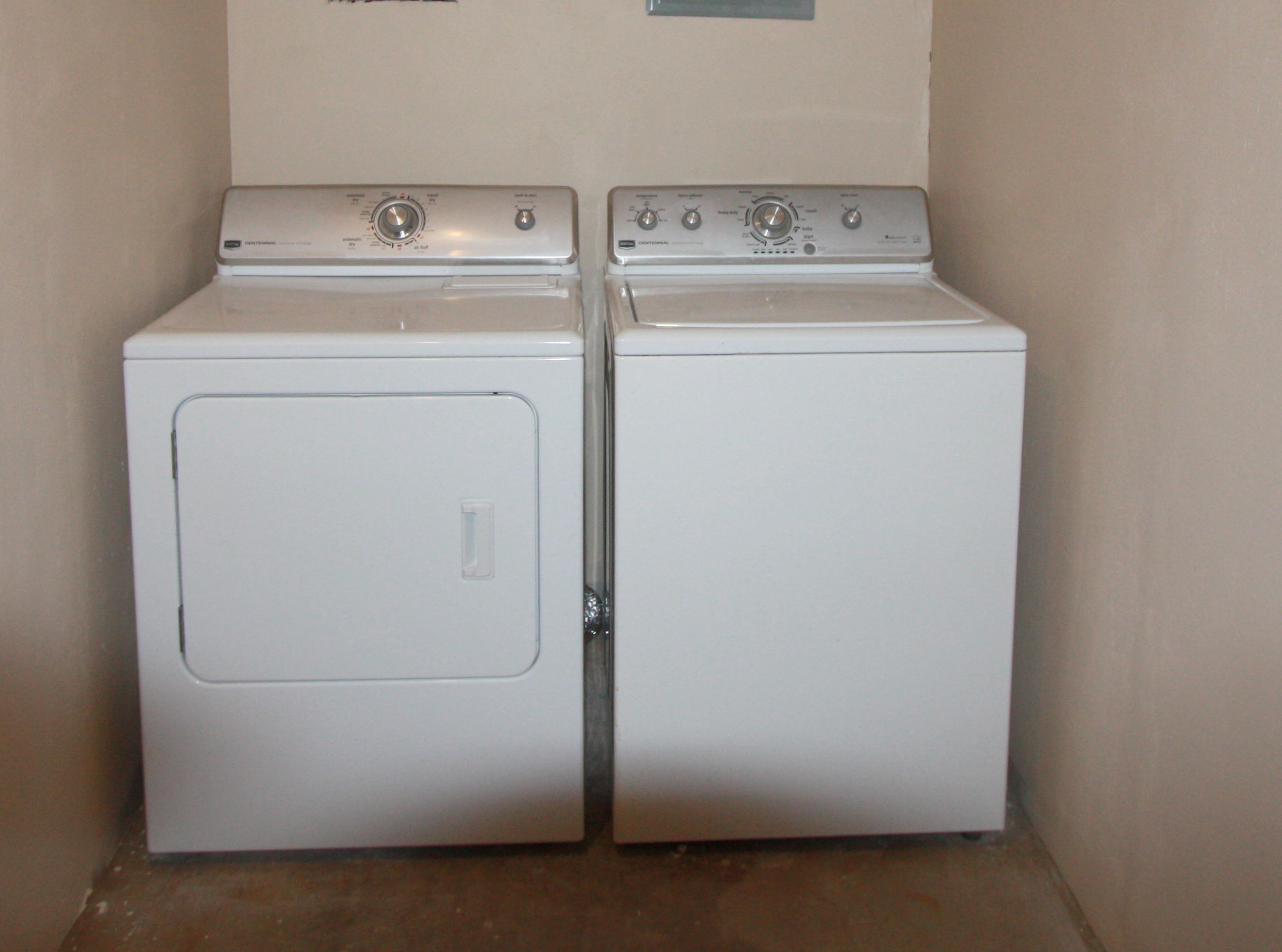 OAKLAND HEIGHTS - Residential