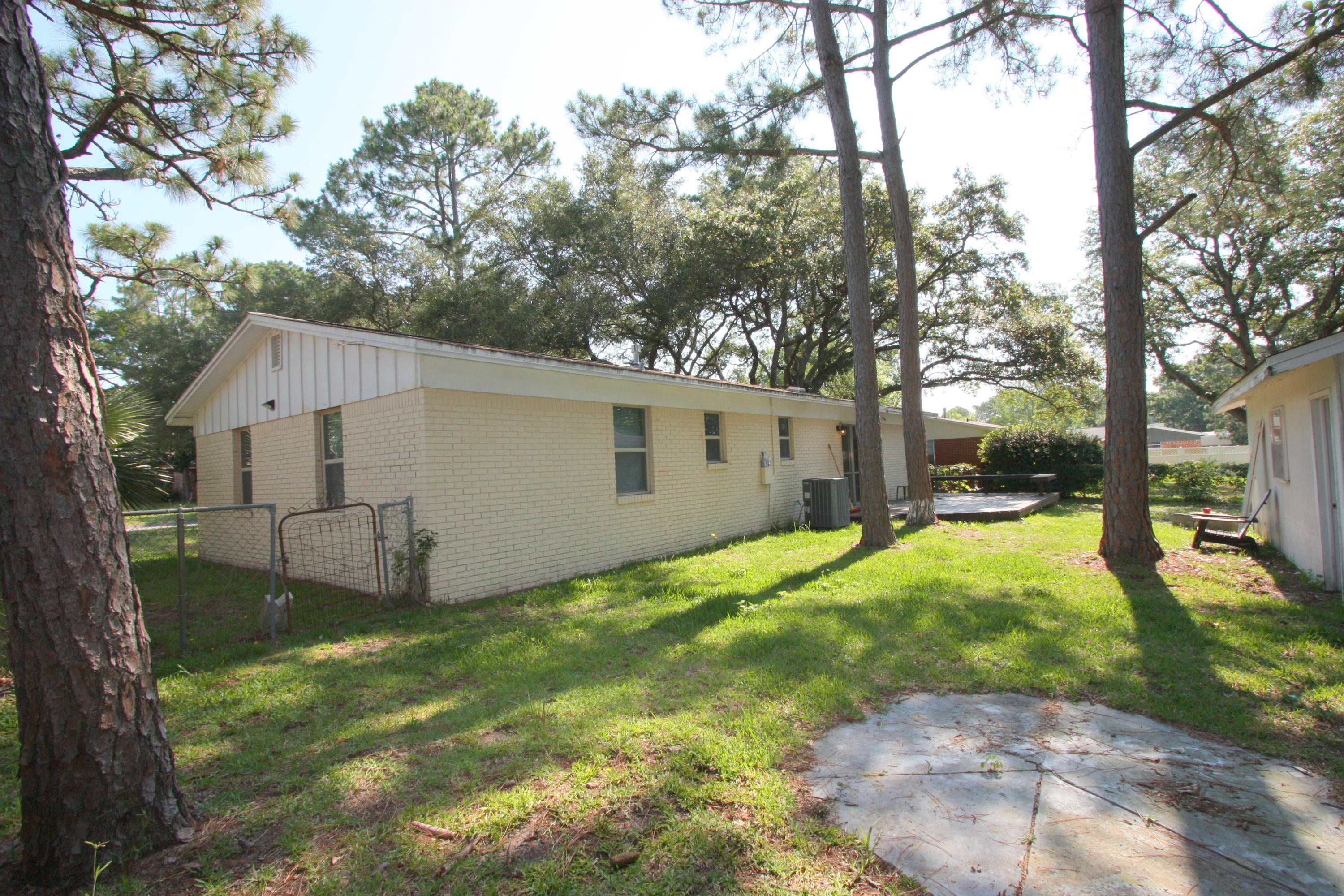 OAKLAND HEIGHTS - Residential