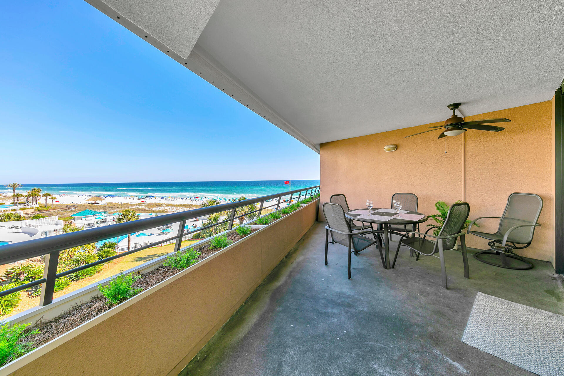 EDGEWATER BEACH CONDO PH 1 - Residential Lease