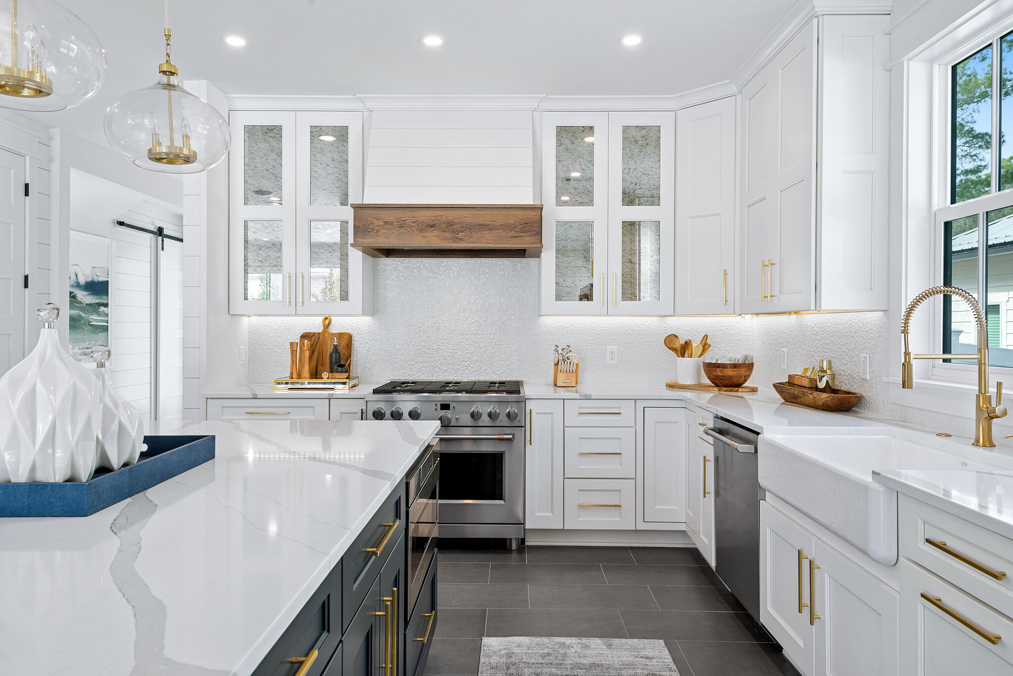 WHITES GULFVIEW ESTATES - Residential