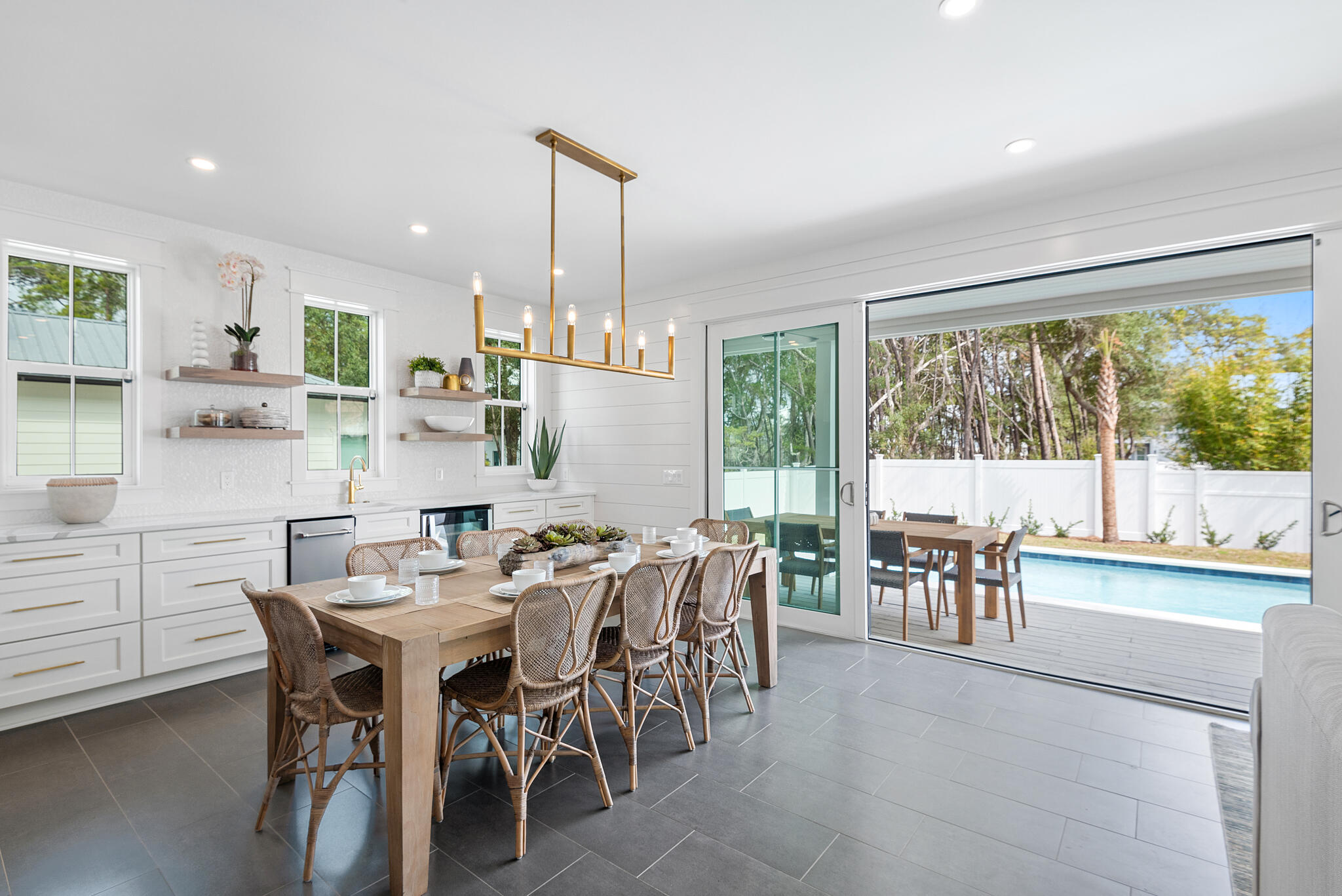 WHITES GULFVIEW ESTATES - Residential